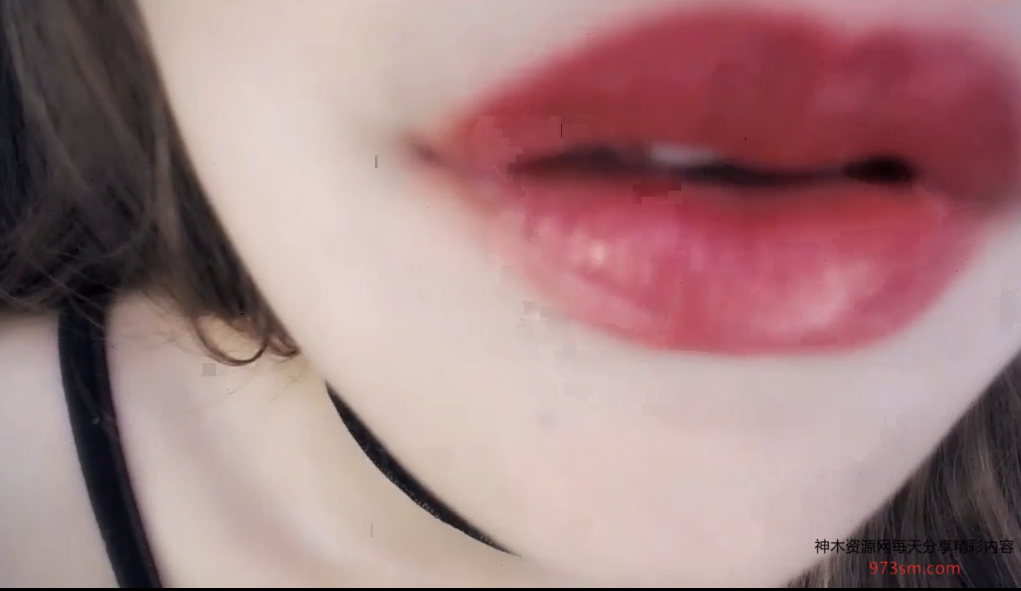 虎牙圈圈爱发电内容 亲吻KISS-lcoser