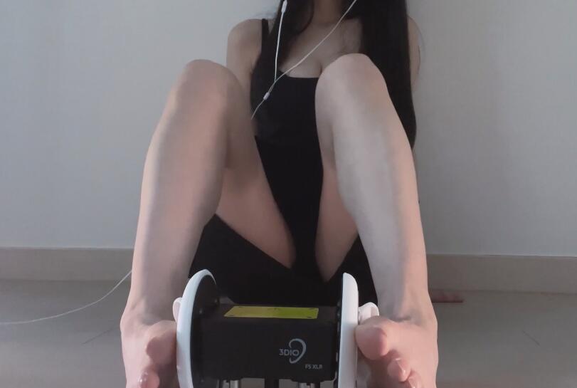 YUUU 足控福利-lcoser