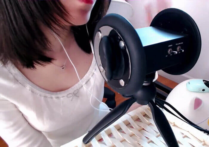 【Aki秋水ASMR】4.24跟秋水一起吃饭团叭-lcoser