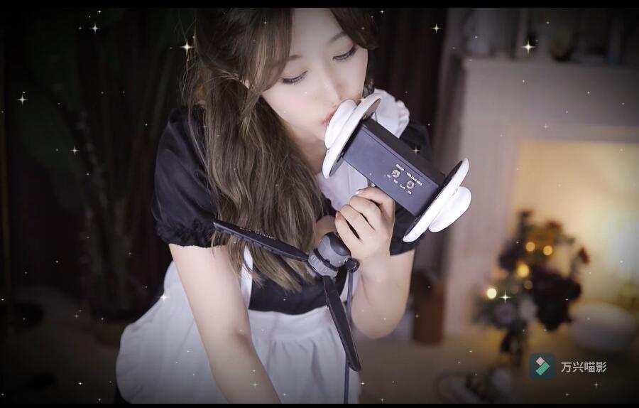 大伊伊ASMR 小女仆服侍主人睡觉-lcoser