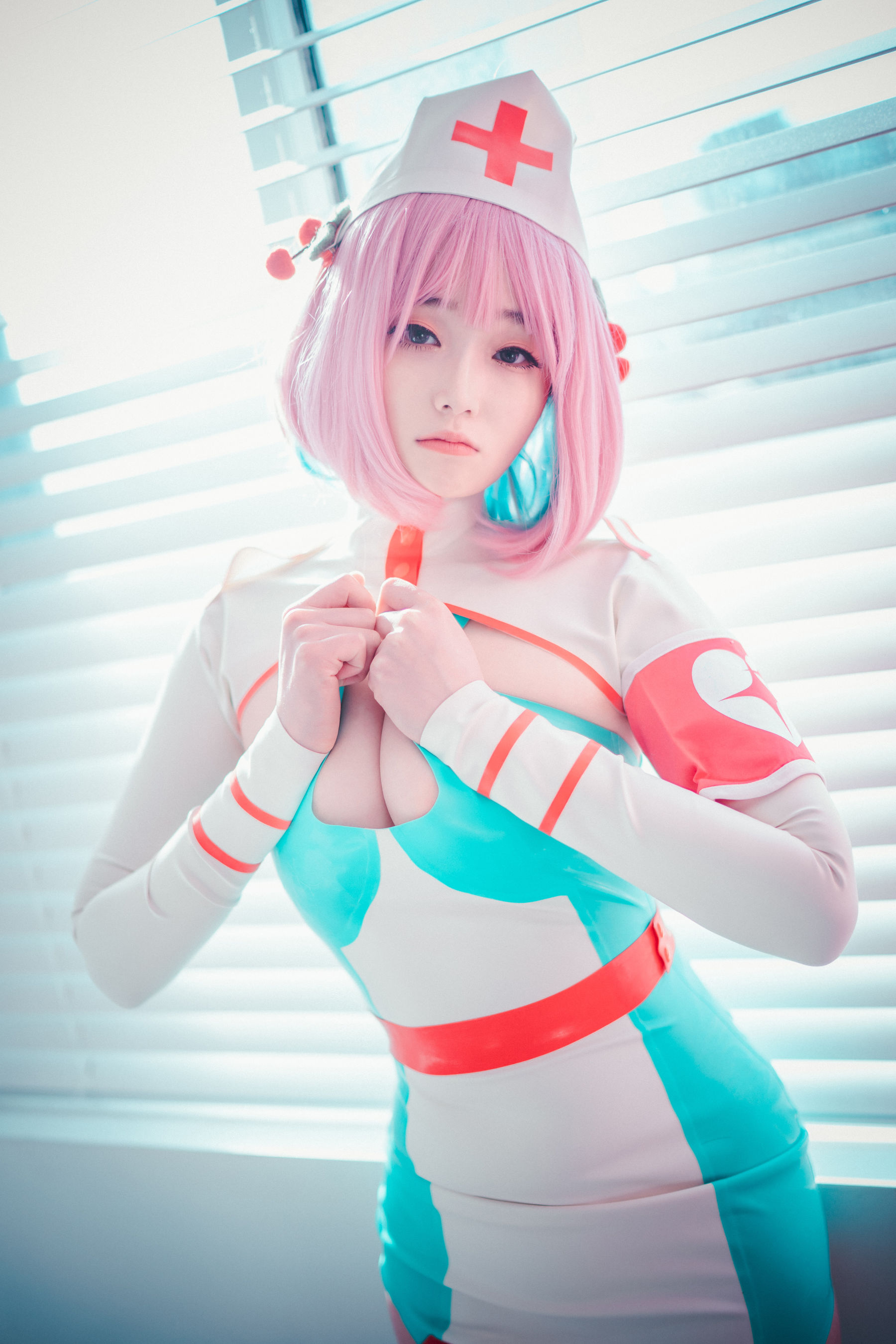 [DJAWA] BamBi – Cling To Latex [46P]-lcoser