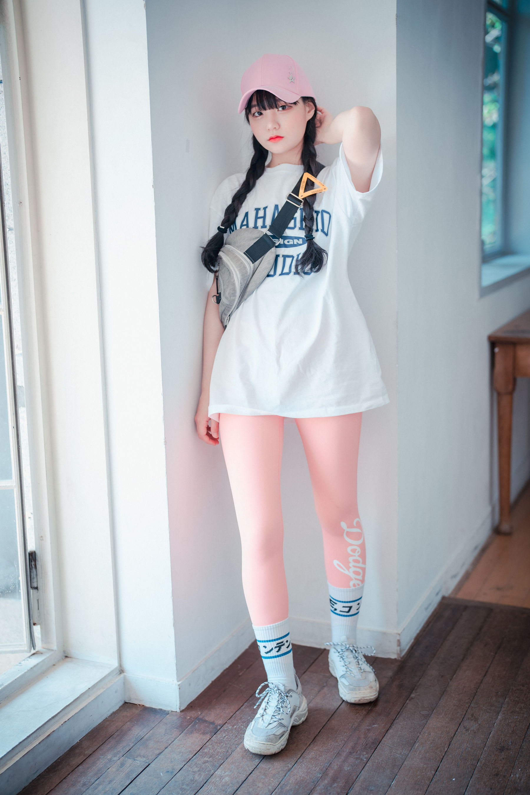 [DJAWA] Jenny – Loose and Tight Pink [159P]-lcoser