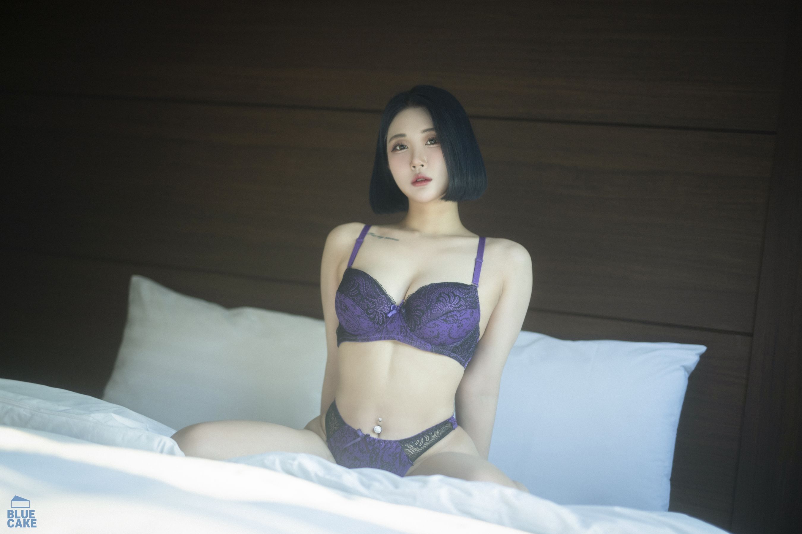 [BLUECAKE] Bomi – Secret [94P]-lcoser