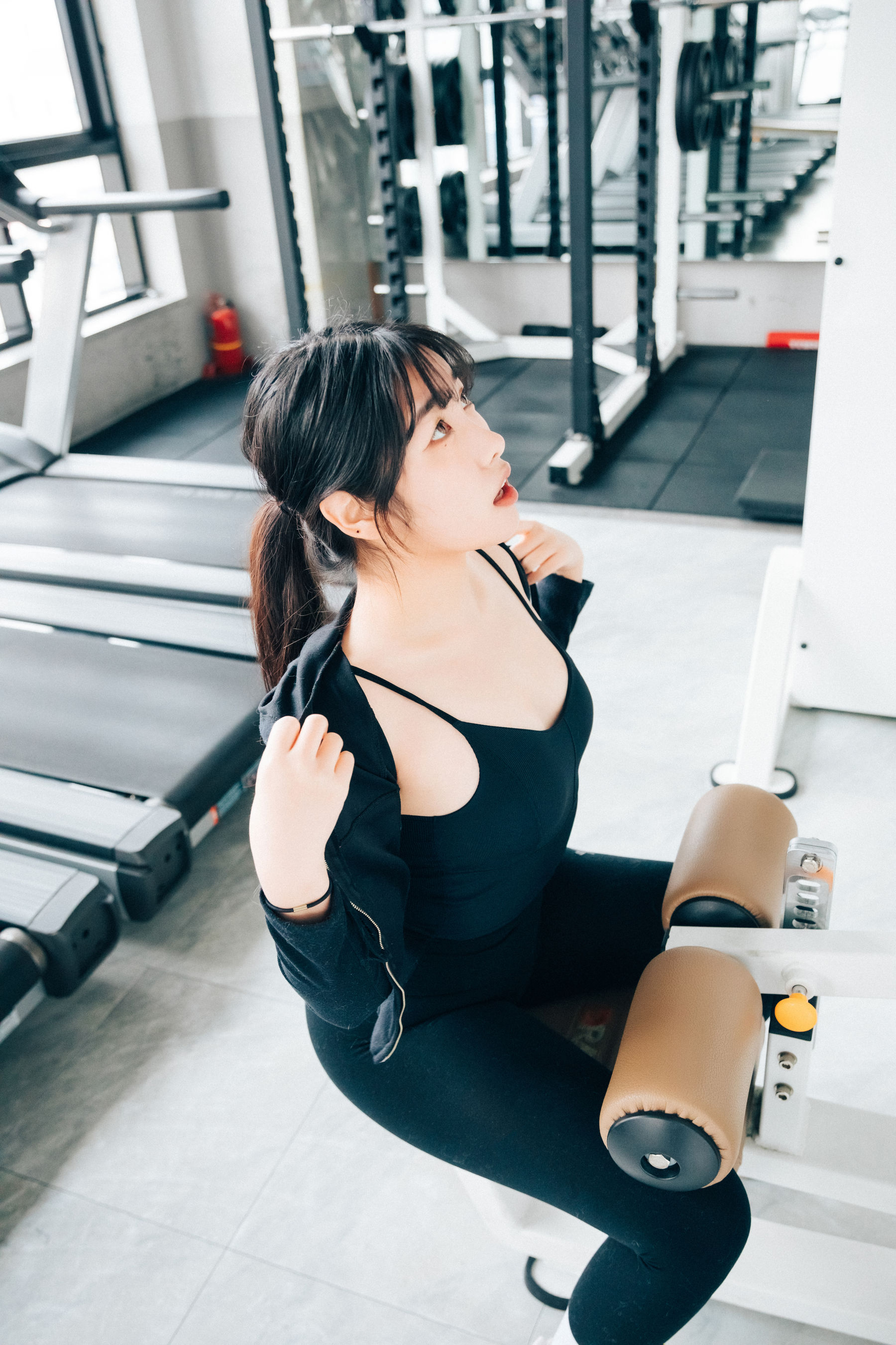 LOOZY Sonson – Personal trainer [90P]-lcoser