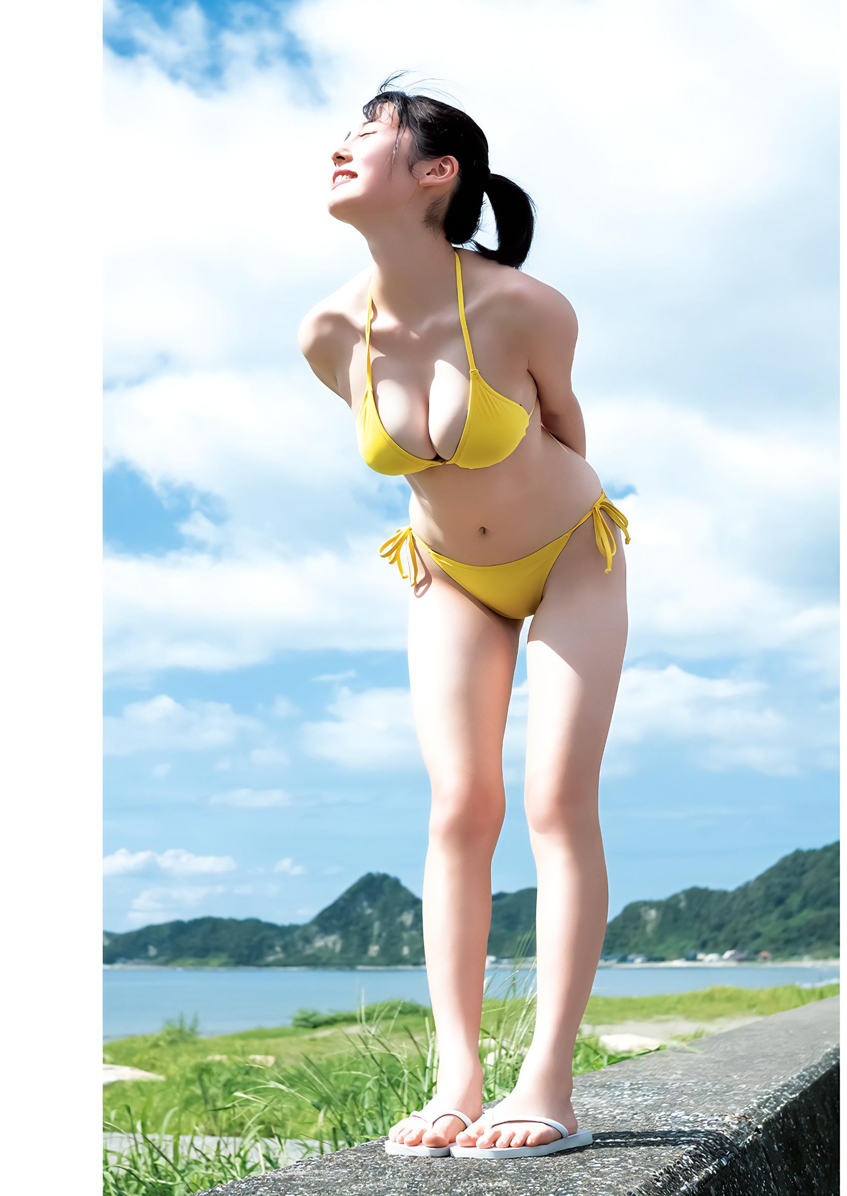 Miu Shirahama 白濱美兎, Young Jump 2023 No.46 (ヤングジャンプ 2023年46号)-lcoser