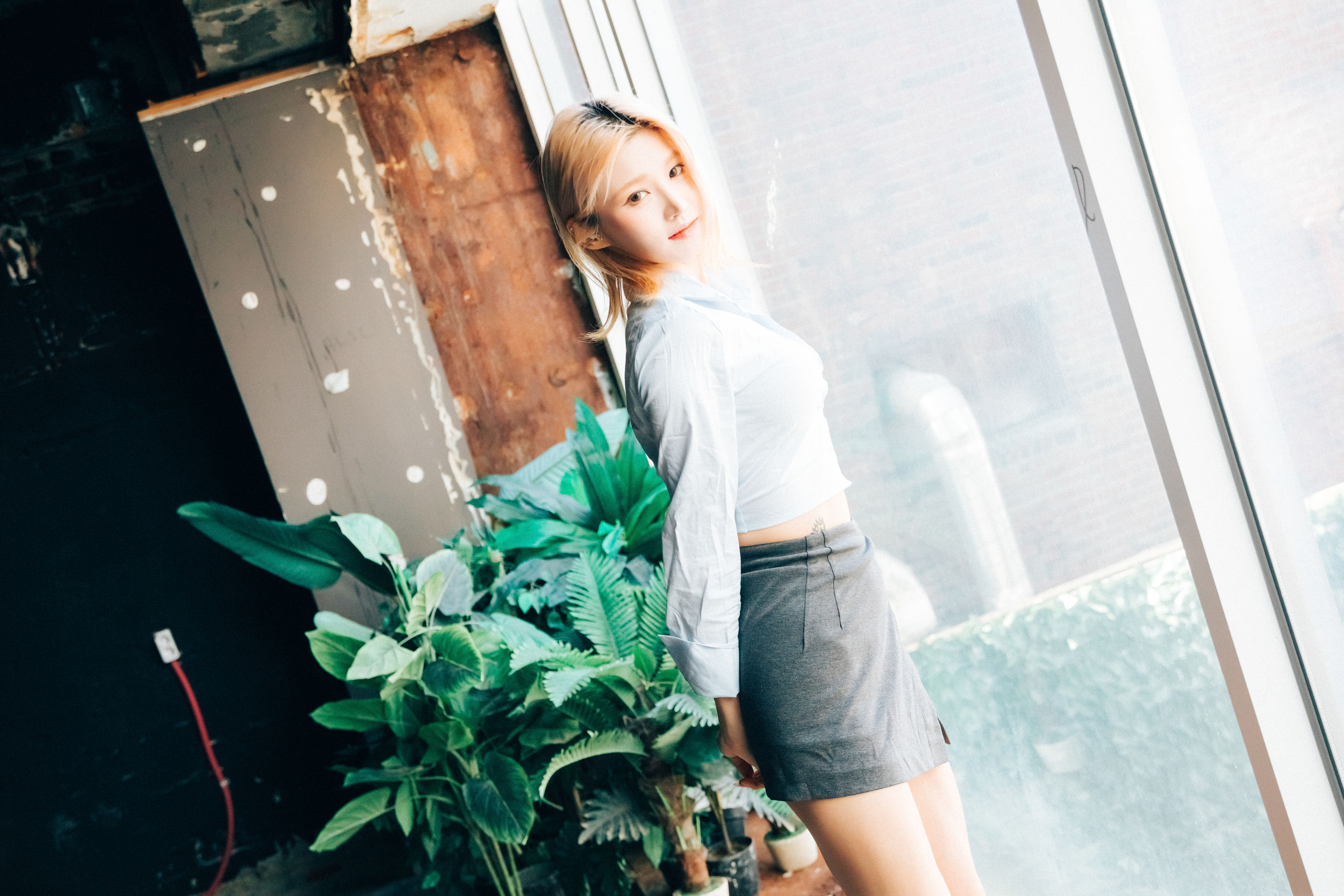 [LOOZY] Taeri – Enslave [80P]-lcoser