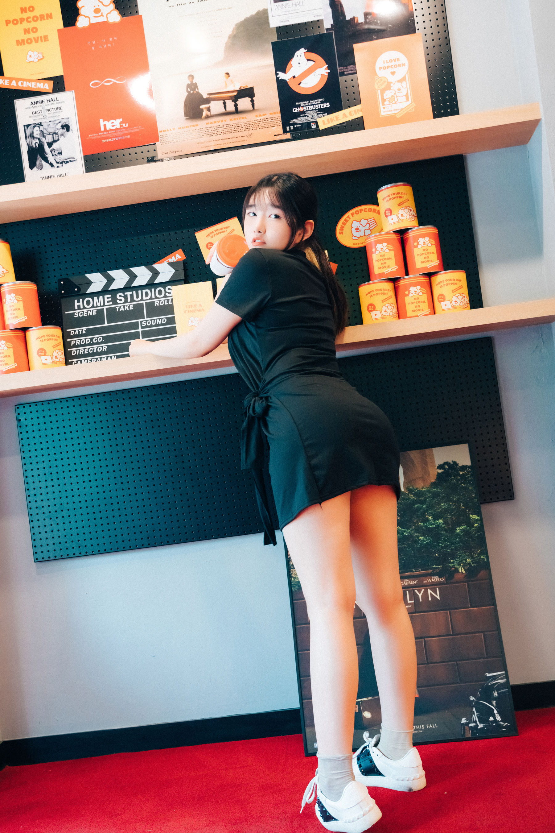 [LOOZY] Sonson – Cinema girl [77P]-lcoser