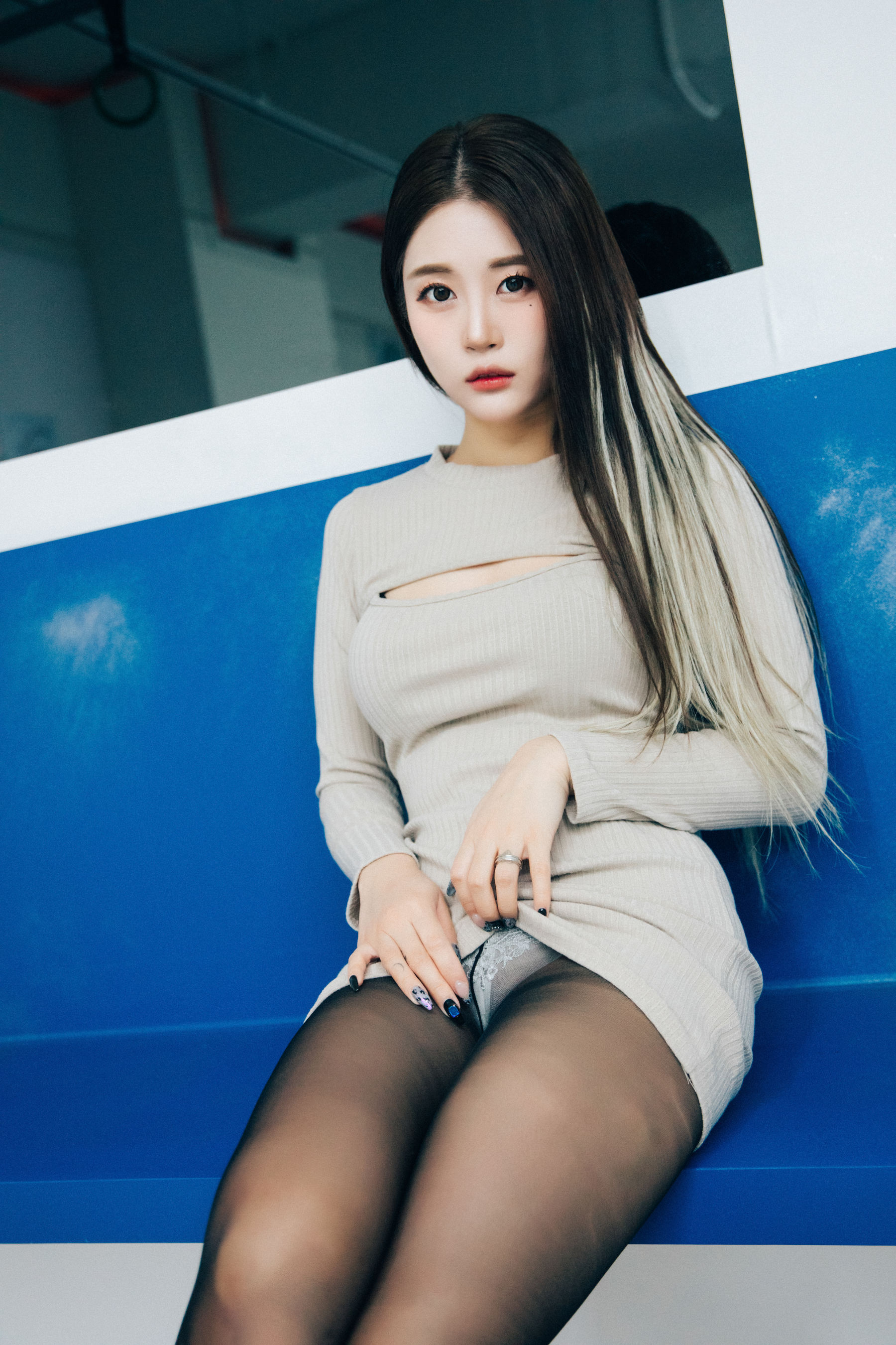 [LOOZY] – Bondage subway [99P]-lcoser