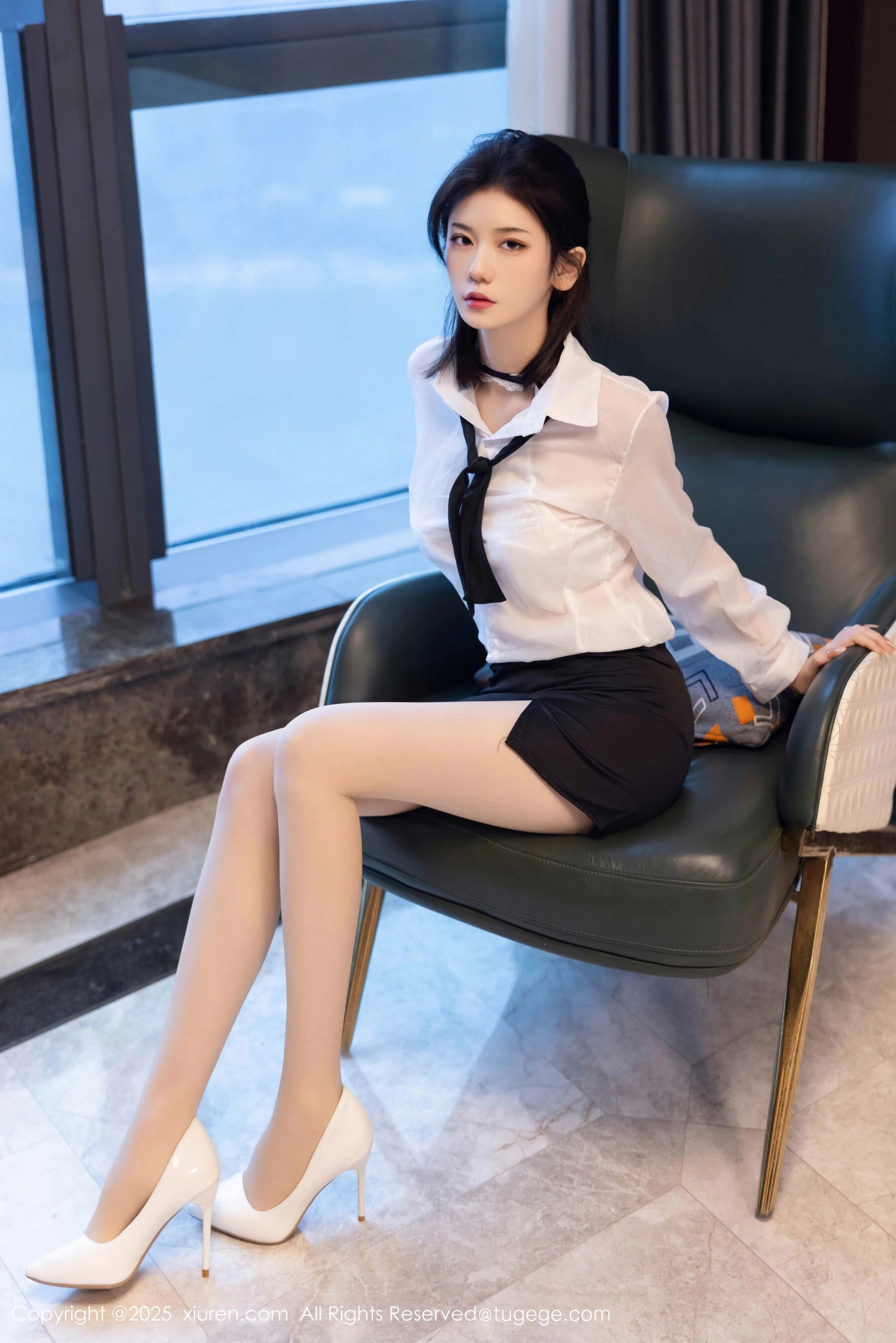 [XiuRen秀人网] 凌七七 No.11077 [79P]-lcoser