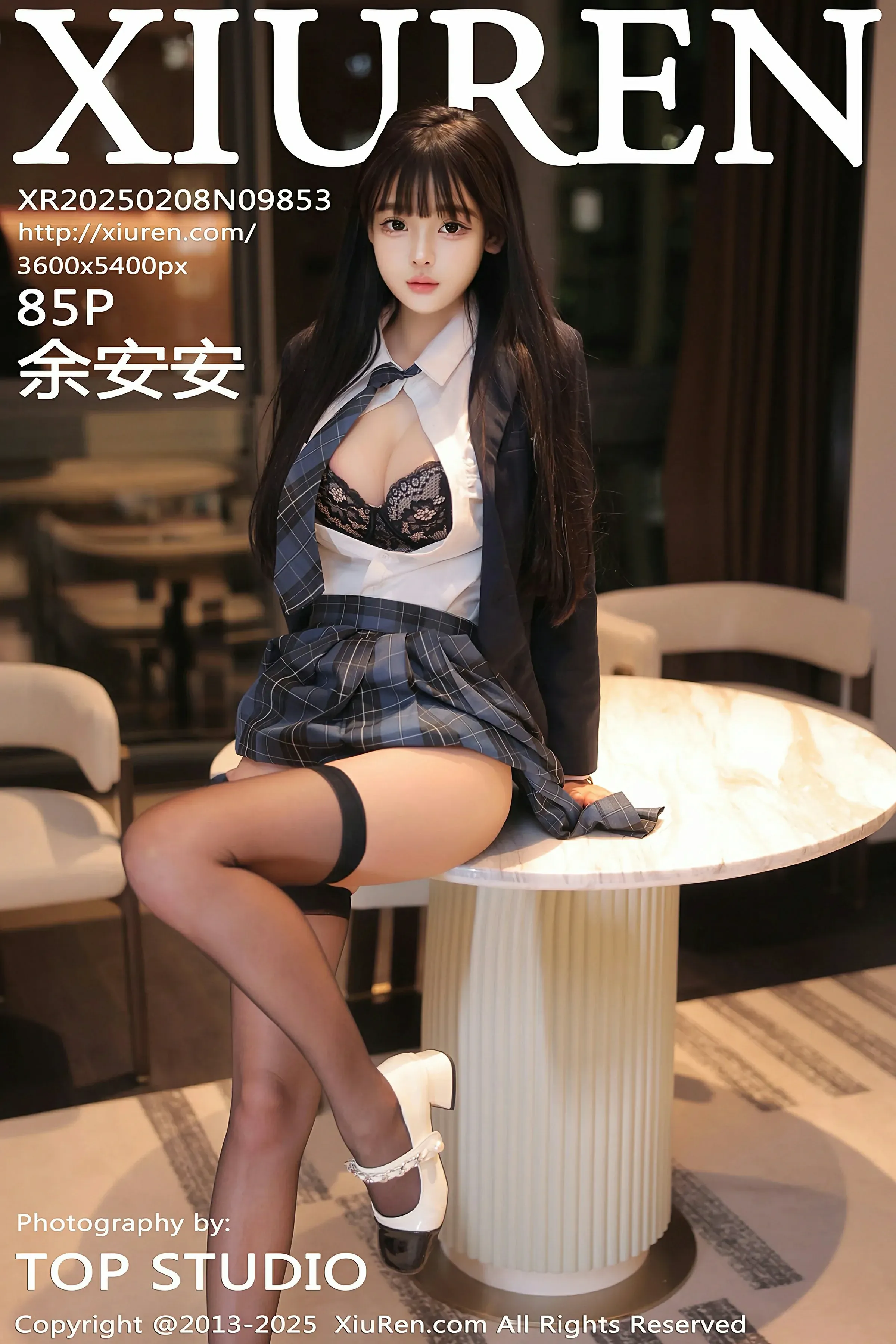 [XiuRen秀人网] No.9853 余安安 [85P]-lcoser