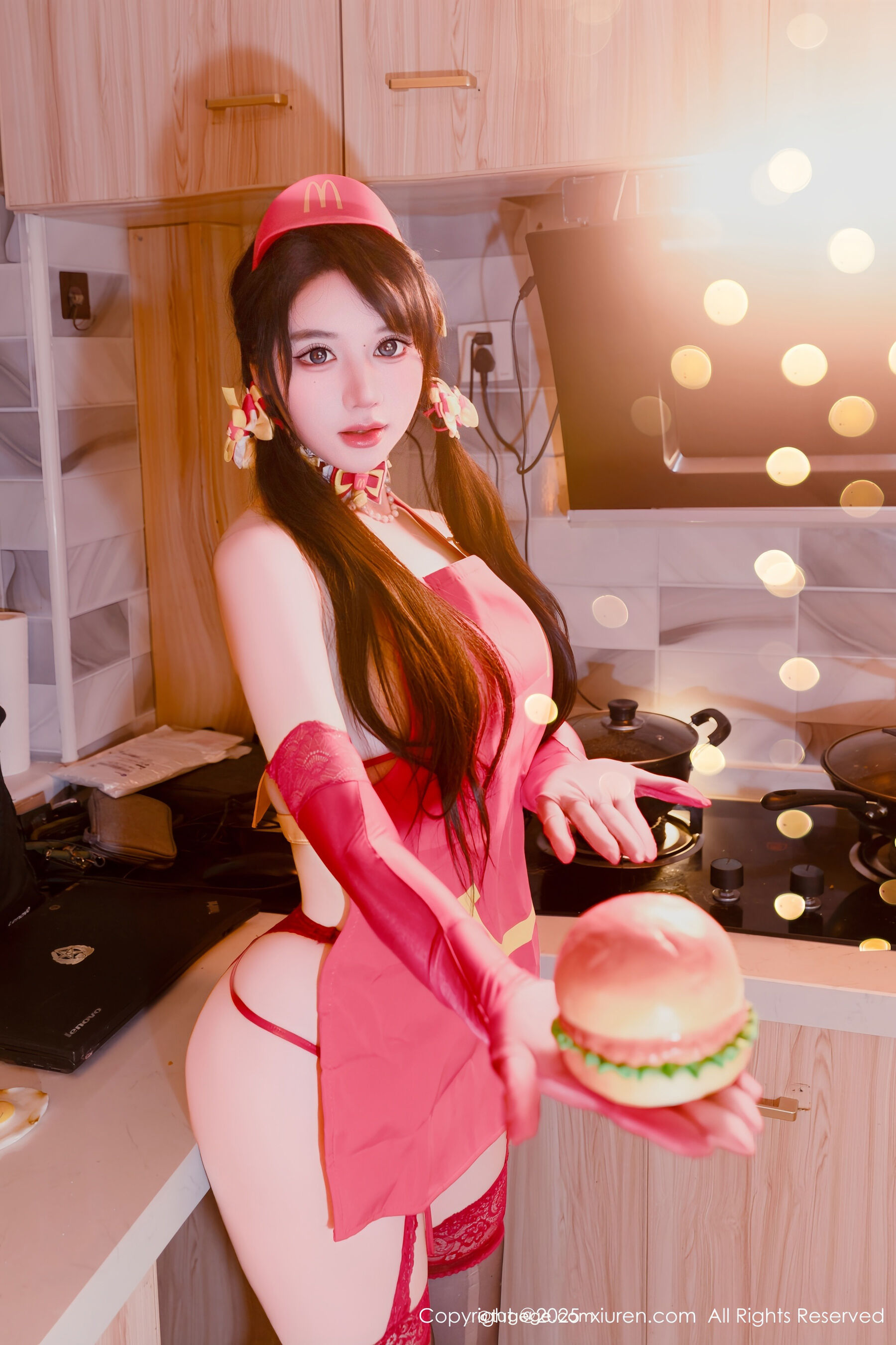 [XiuRen秀人网] 汐汐爱吃草莓 No.11154 [78P]-lcoser