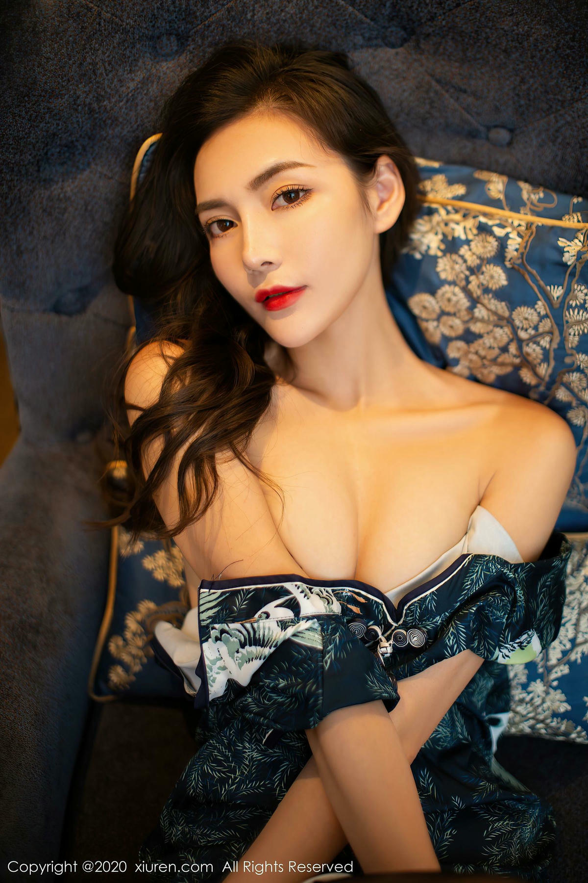 [XiuRen秀人网] No.2411 夏玥-lcoser