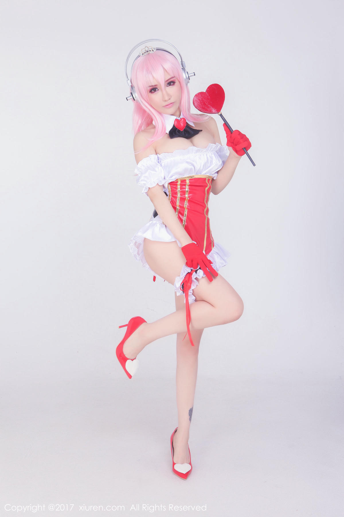 [XiuRen秀人网] No.722 K8傲娇萌萌Vivian-lcoser