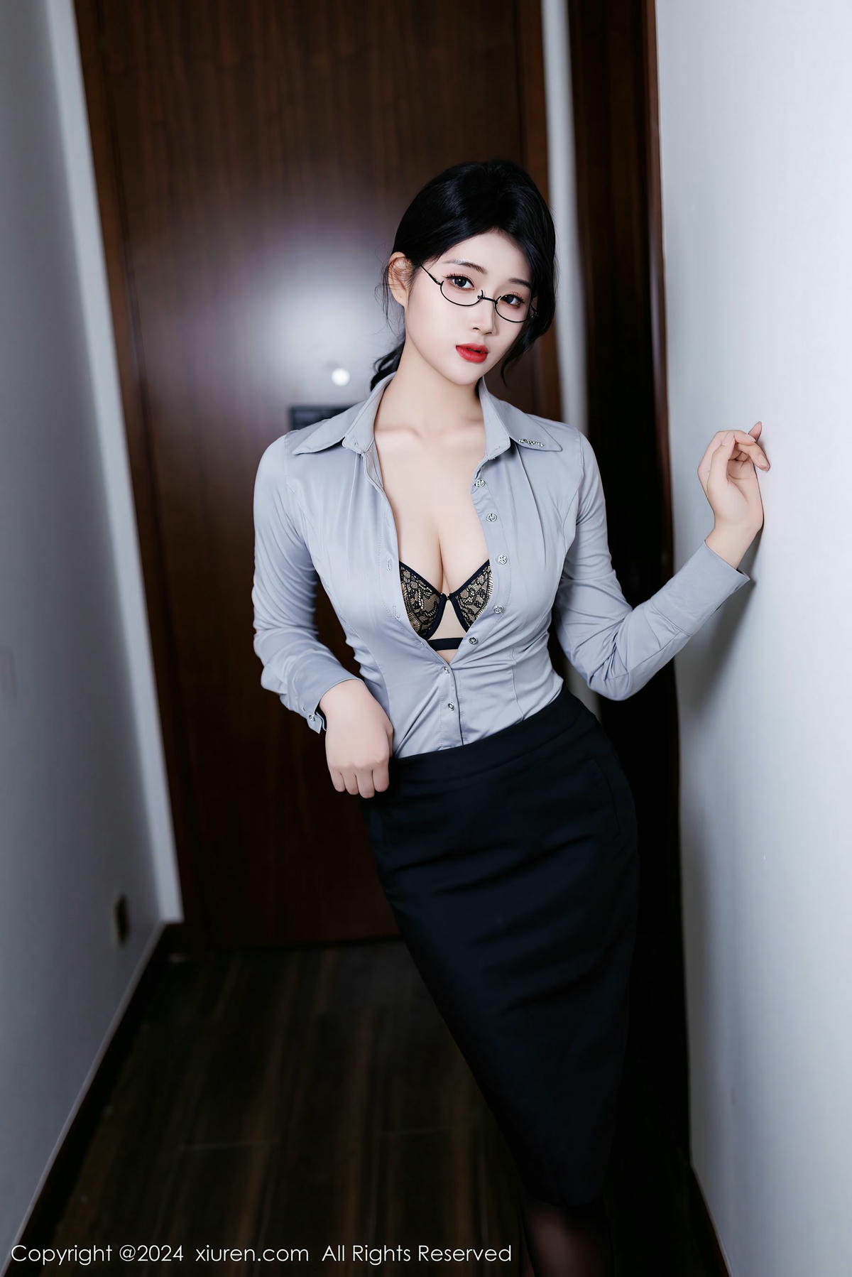 [XiuRen秀人网] No.9567 南乔-lcoser