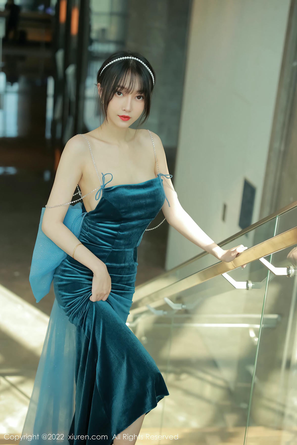 [XiuRen秀人网] No.5493 玥儿玥er-lcoser