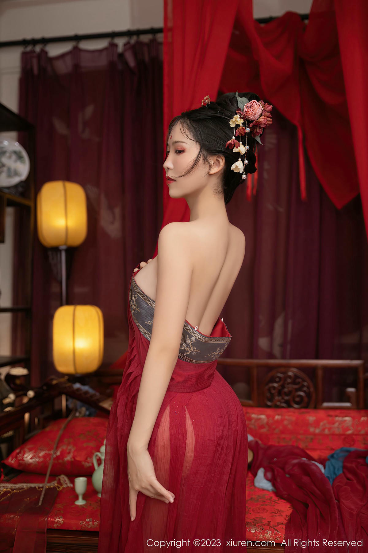 [XiuRen秀人网] No.6154 利世-lcoser