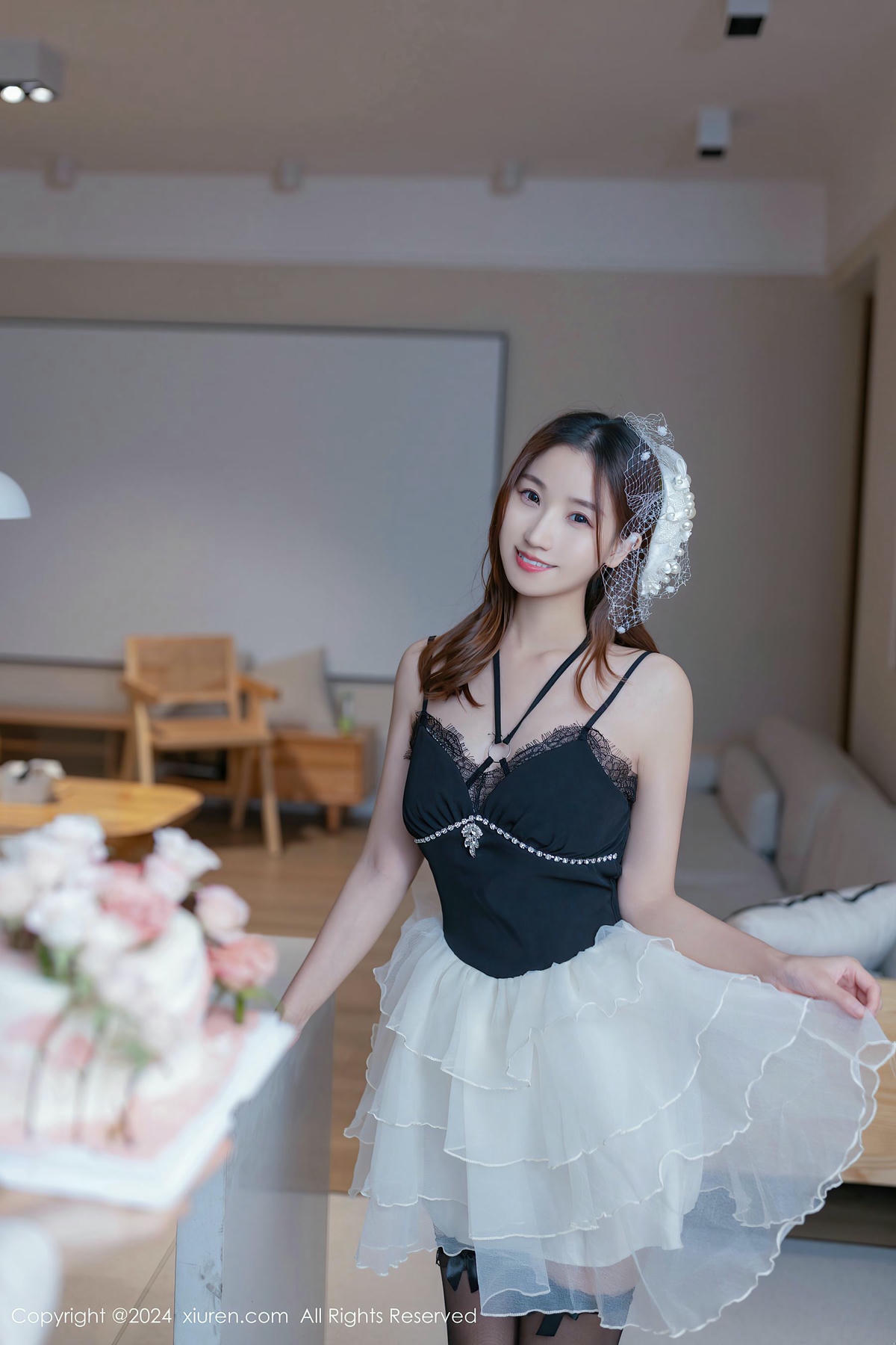 [XiuRen秀人网] No.8398 杏子Yada-lcoser