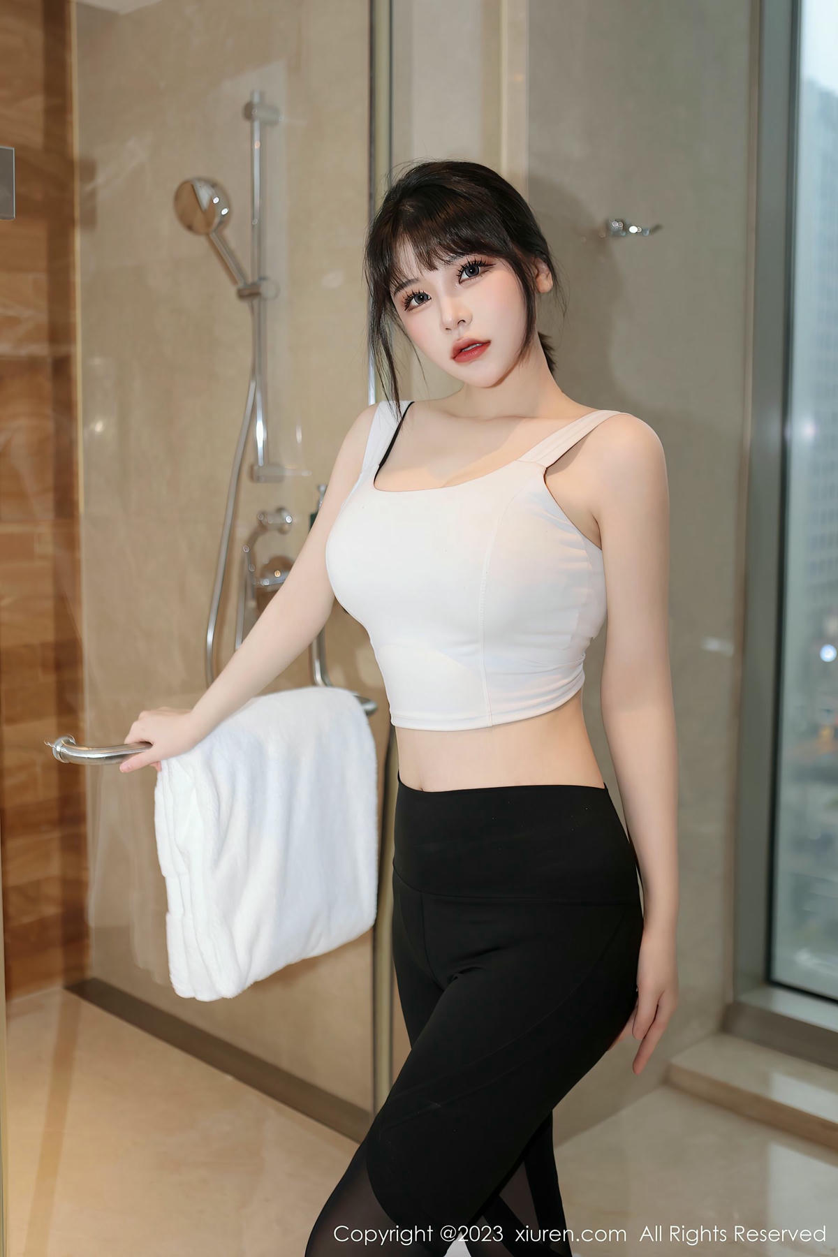 [XiuRen秀人网] No.6289 桃桃子_-lcoser
