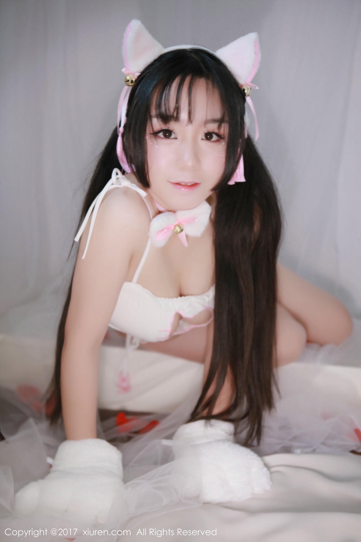 [XiuRen秀人网] No.753 吃白菜的vi菜菜-lcoser