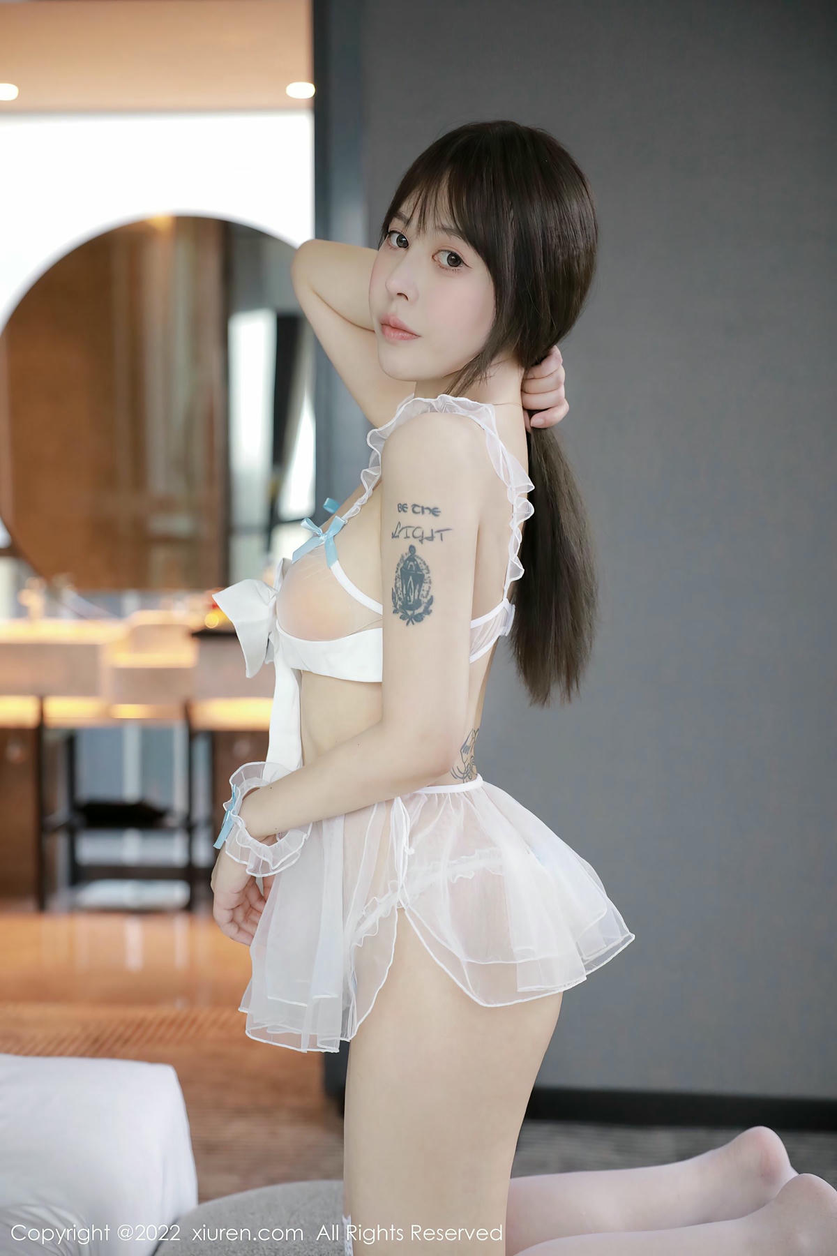 [XiuRen秀人网] No.5926 Evelyn艾莉-lcoser