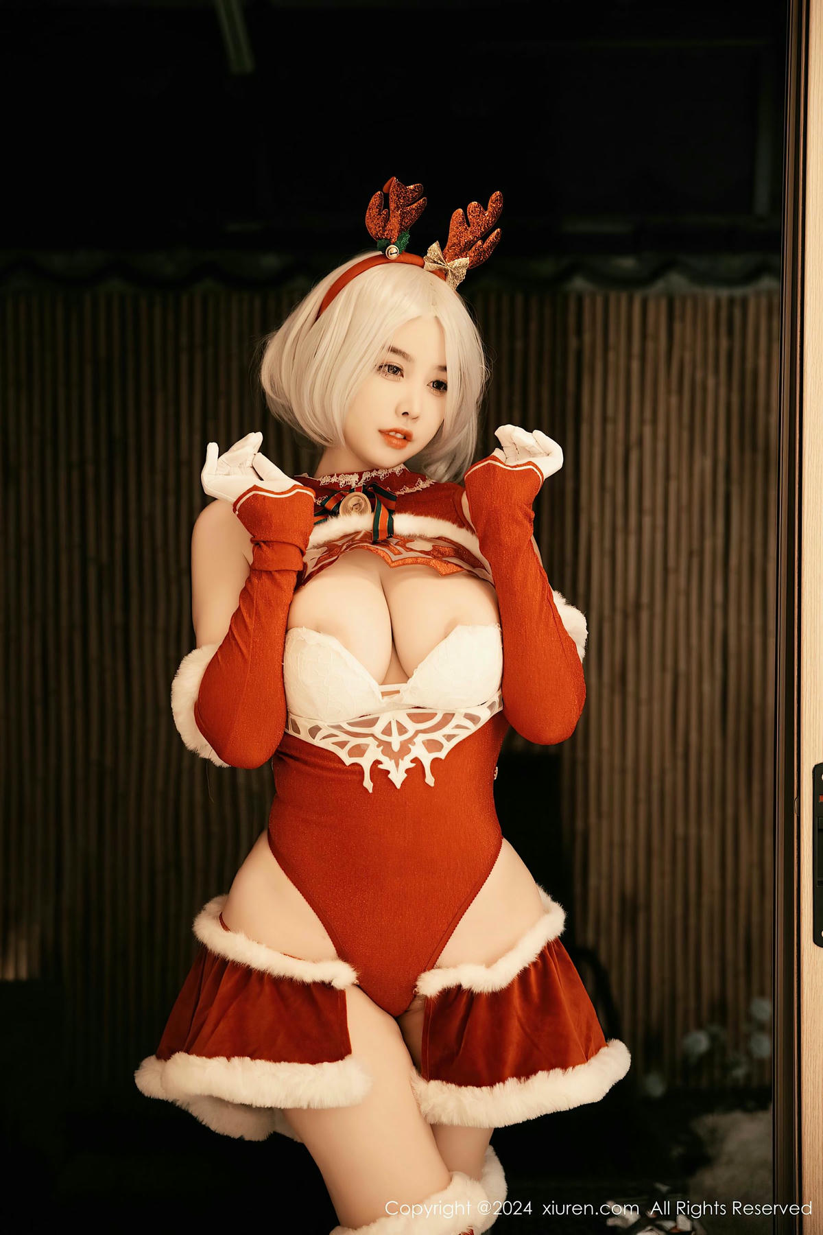 [XiuRen秀人网] No.9660 樱桃小犊子-lcoser