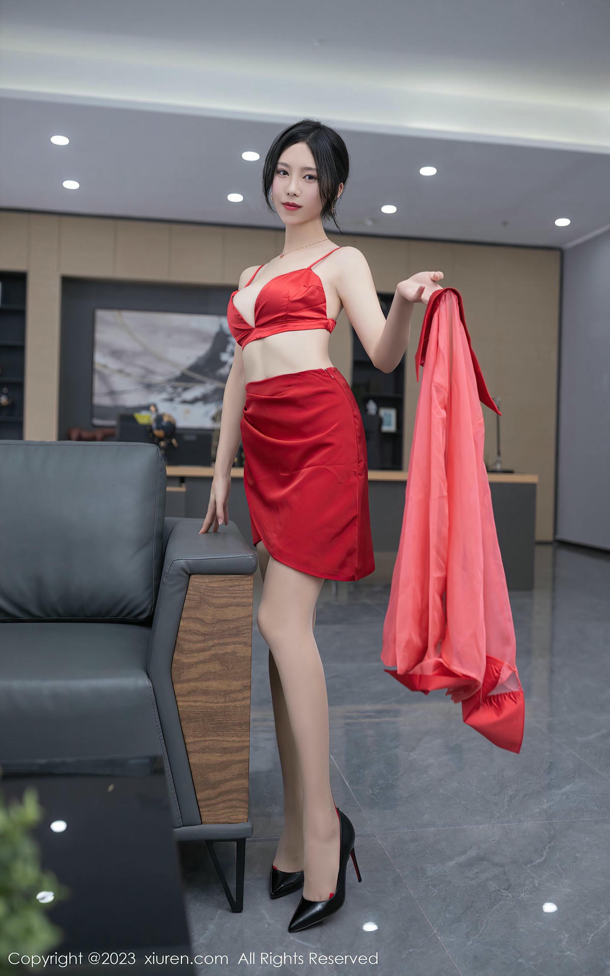 [XiuRen秀人网] No.6189 利世-lcoser