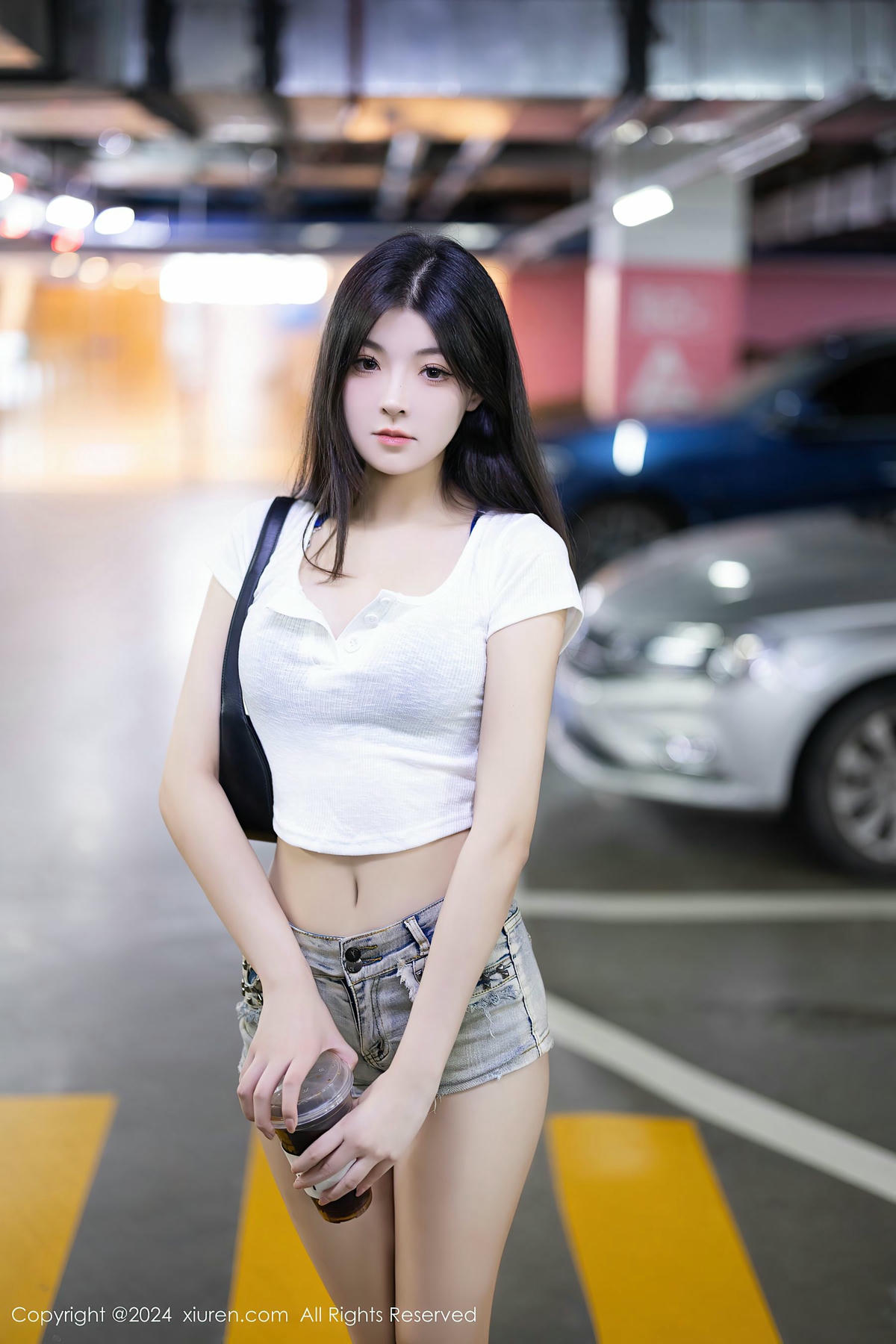 [XiuRen秀人网] No.9141 初梦瑶-lcoser