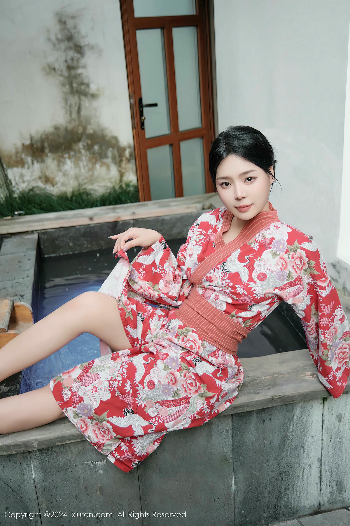 [XiuRen秀人网] No.9687 麦田 美腿性感