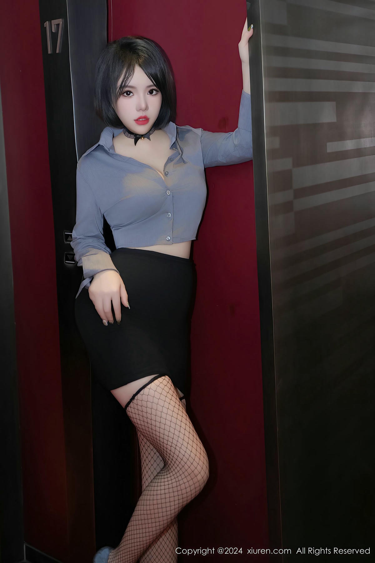 [XiuRen秀人网] No.8435 陆萱雅-lcoser