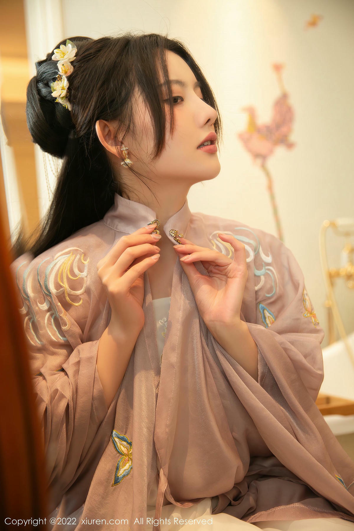 [XiuRen秀人网] No.4945 就是阿朱啊-lcoser