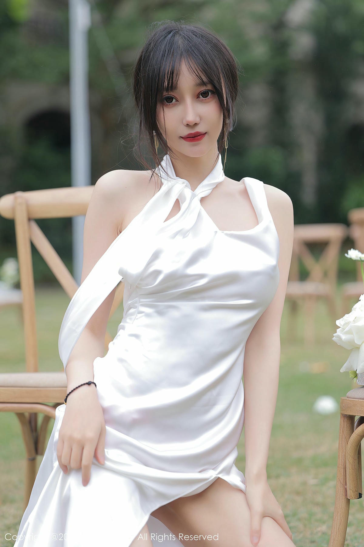 [XiuRen秀人网] No.6466 玥儿玥er-lcoser