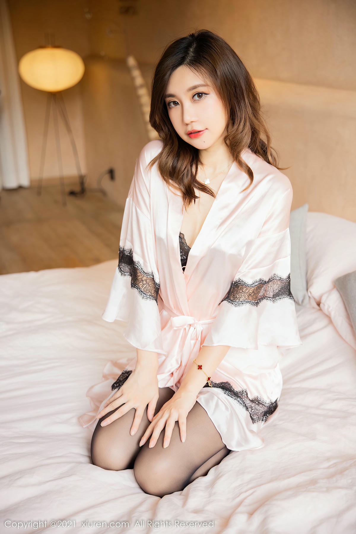 [XiuRen秀人网] No.4398 绮里嘉ula-lcoser