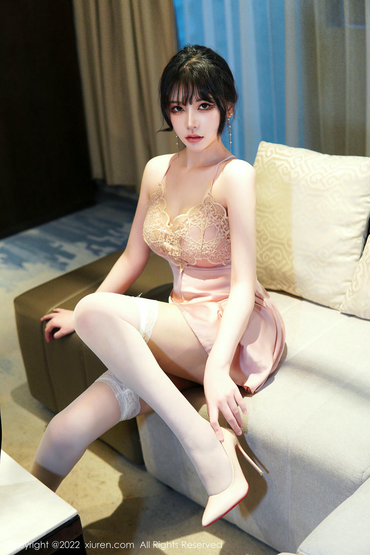 [XiuRen秀人网] No.6022 桃桃子-lcoser