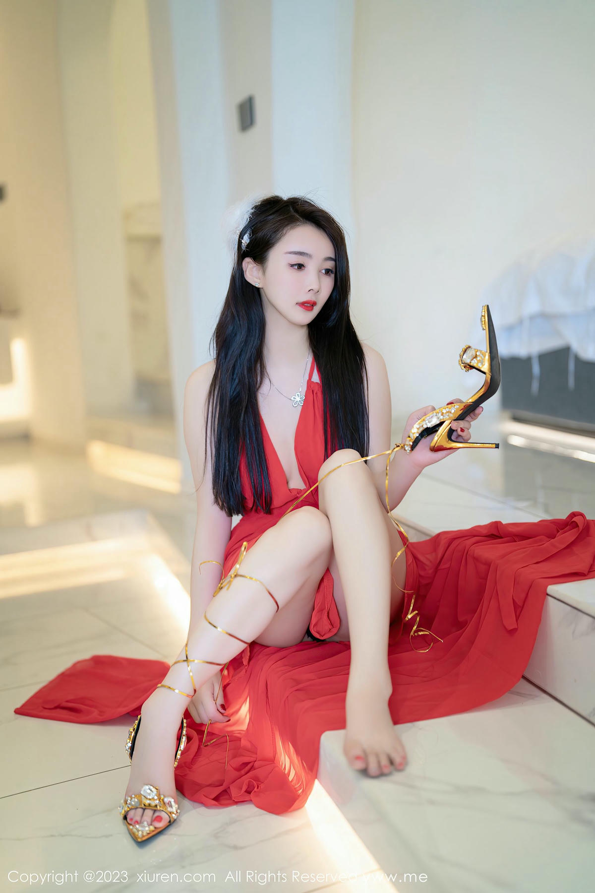 [XiuRen秀人网] No.7517 summer宝宝-lcoser