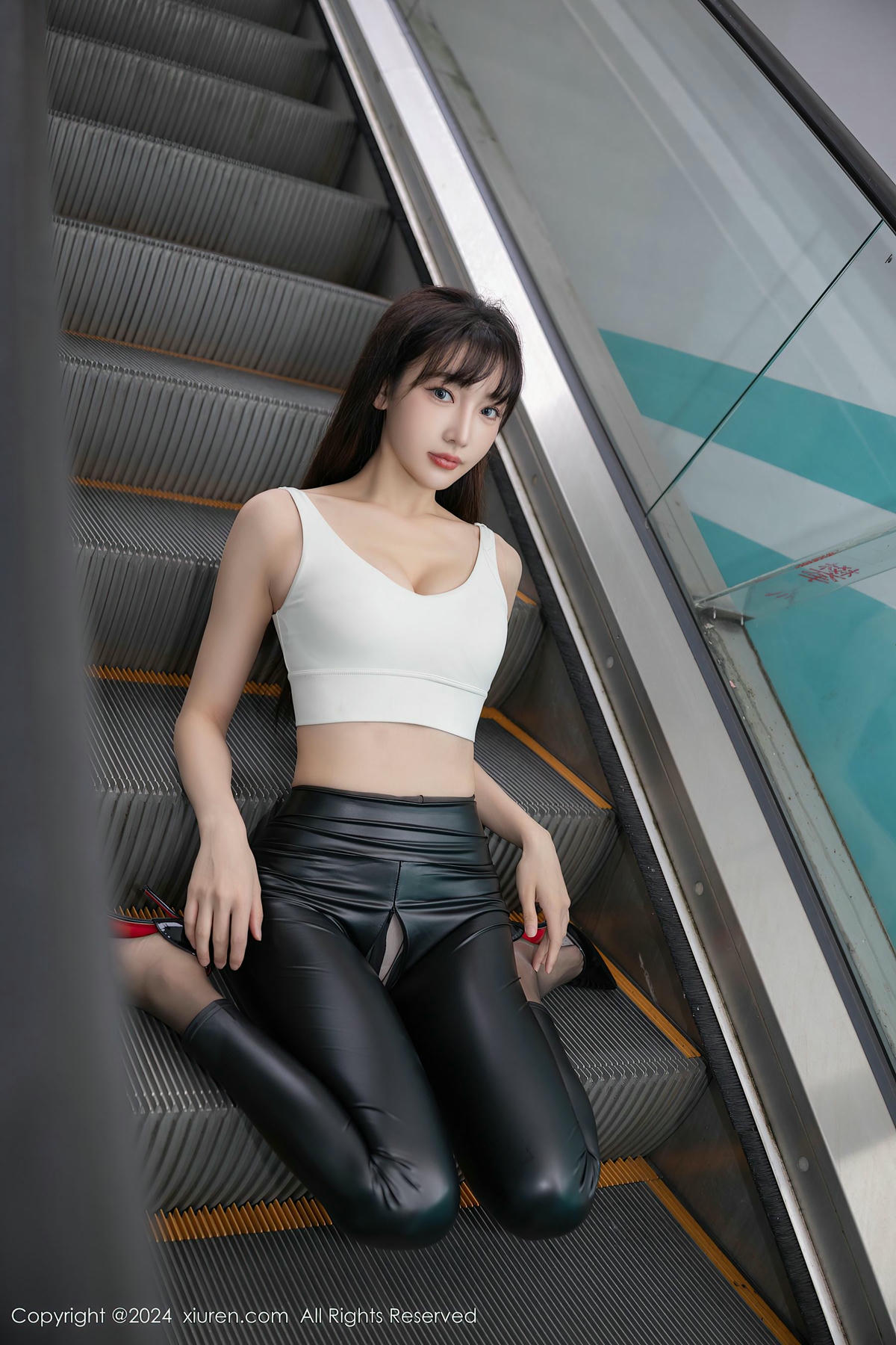 [XiuRen秀人网] No.9377 陆萱萱-lcoser