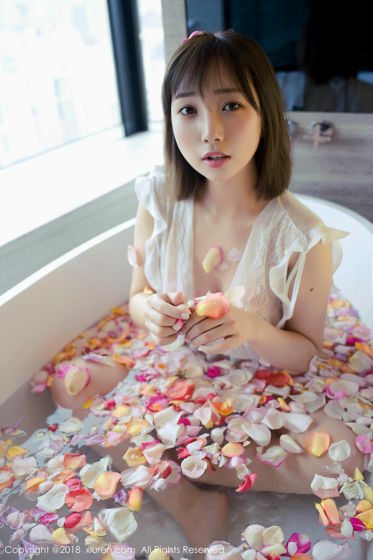 [XiuRen秀人网] No.981 枝恩-lcoser