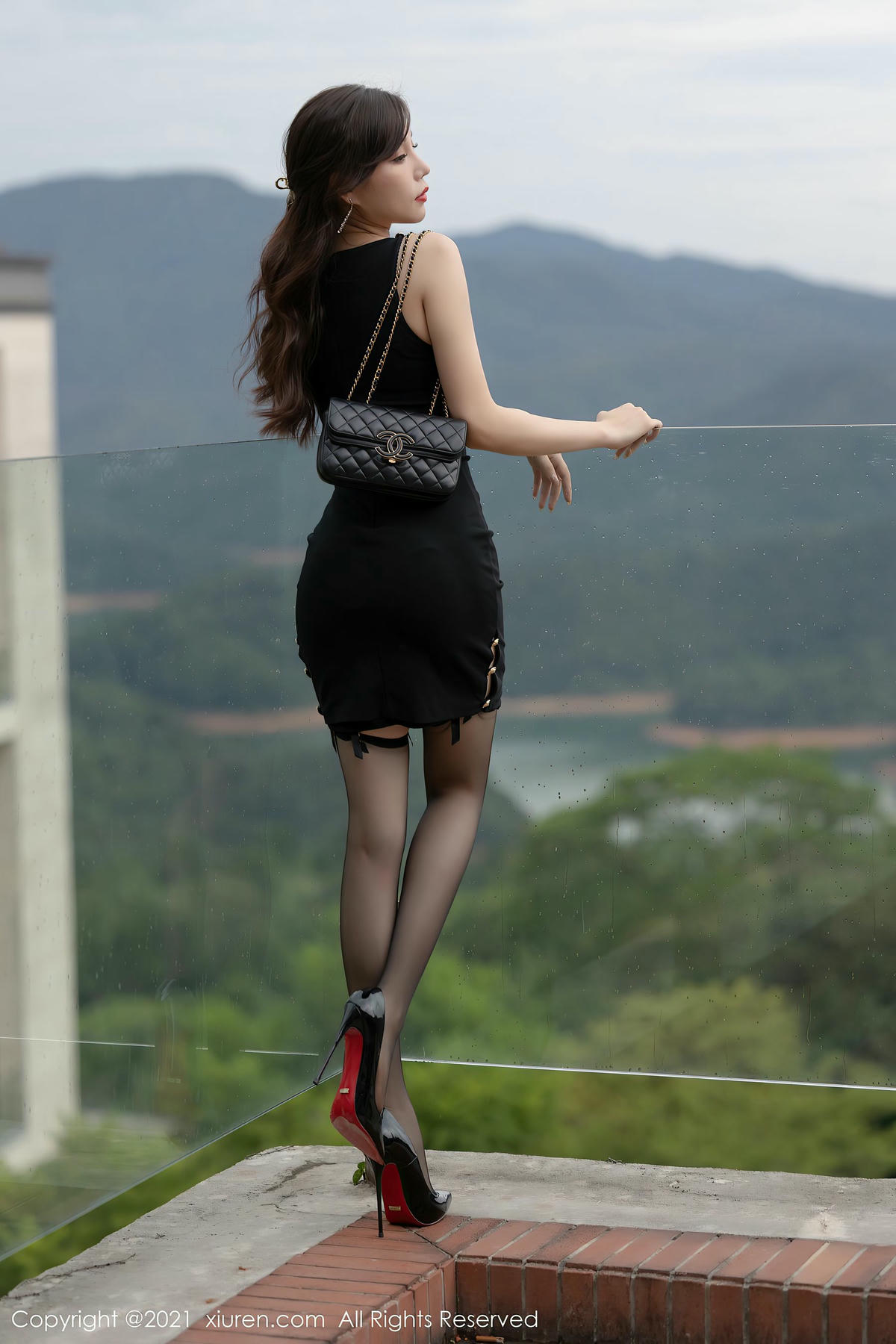 [XiuRen秀人网] No.3893 芝芝Booty-lcoser