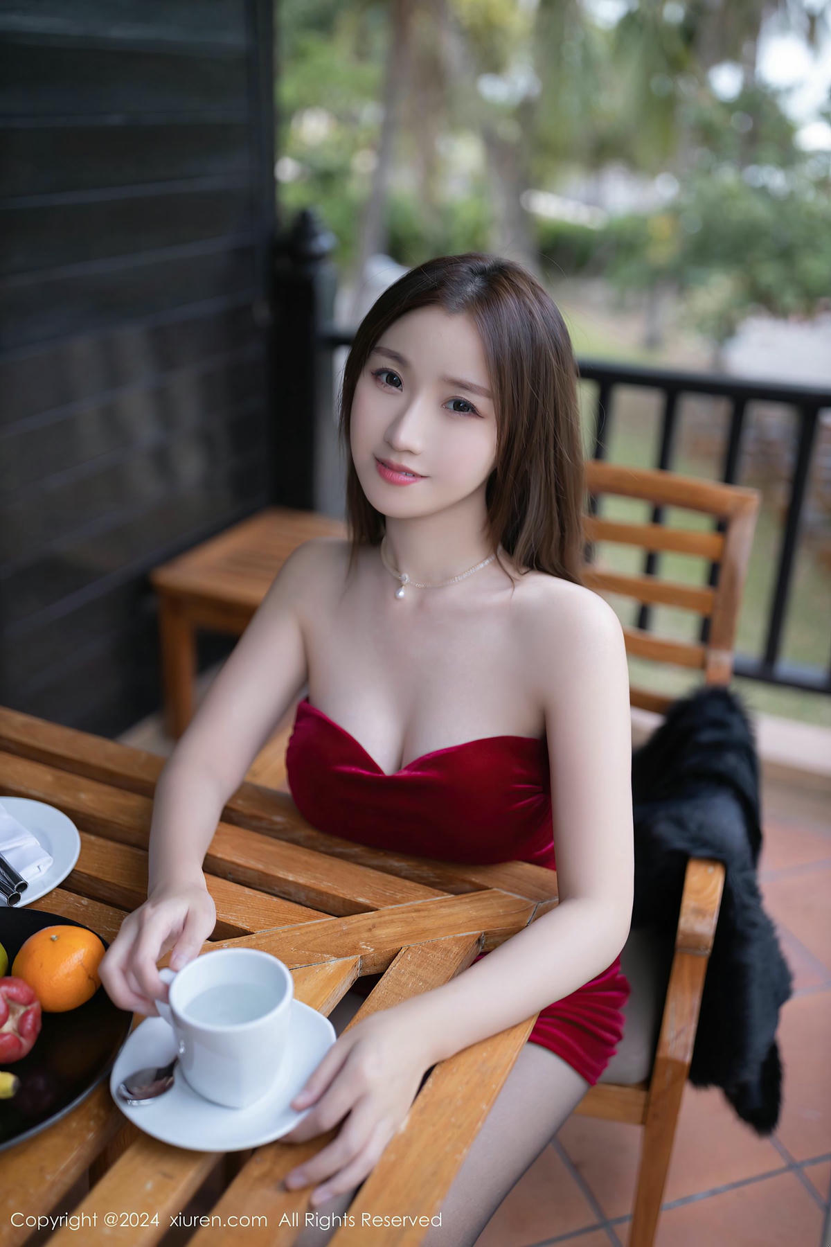 [XiuRen秀人网] No.8077 杏子Yada-lcoser