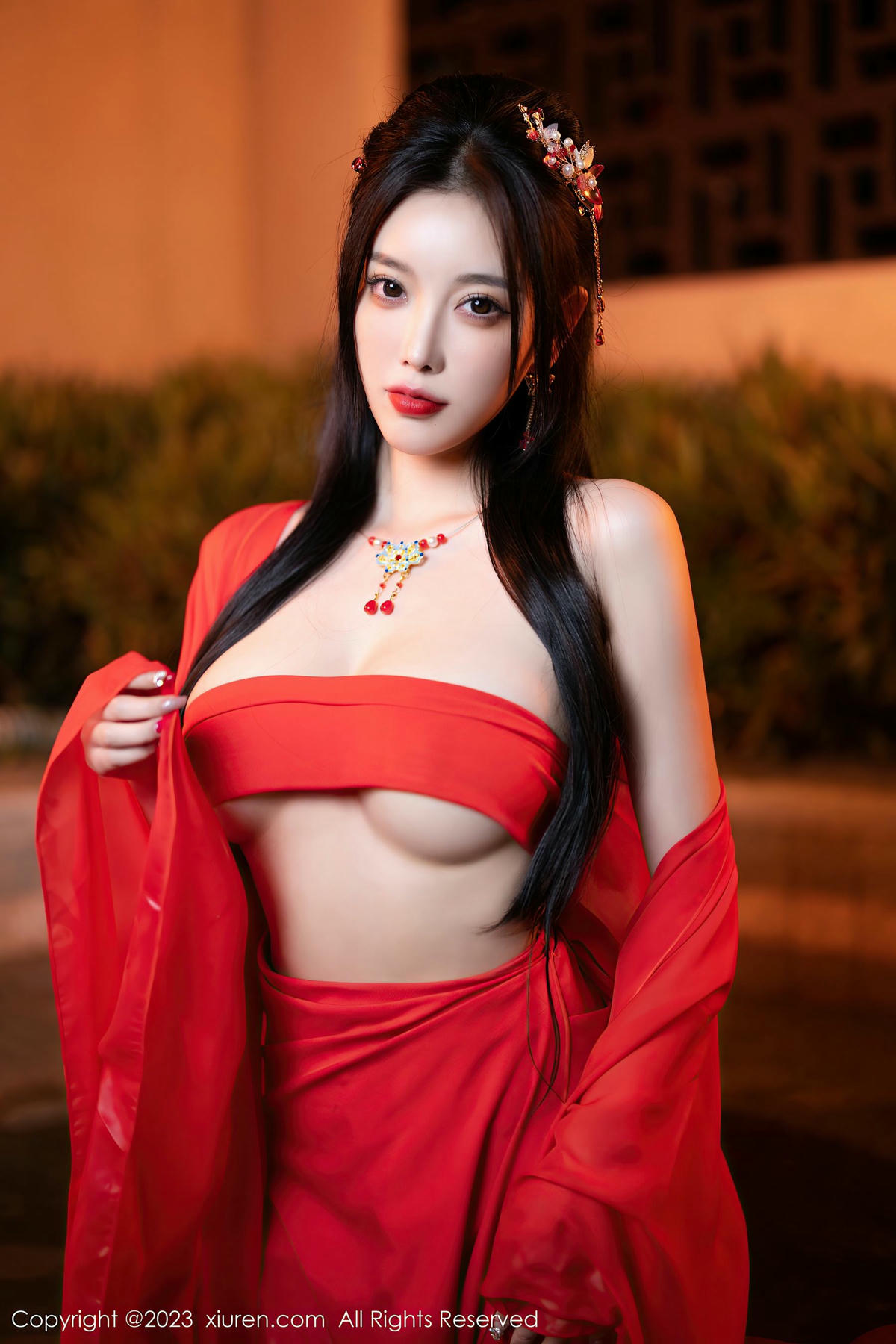 [XiuRen秀人网] No.6149 杨晨晨Yome-lcoser