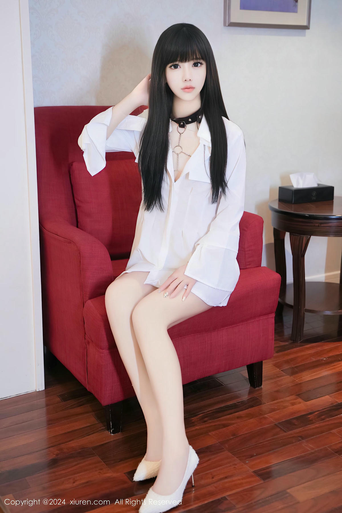 [XiuRen秀人网] No.8573 沐言yanyan-lcoser