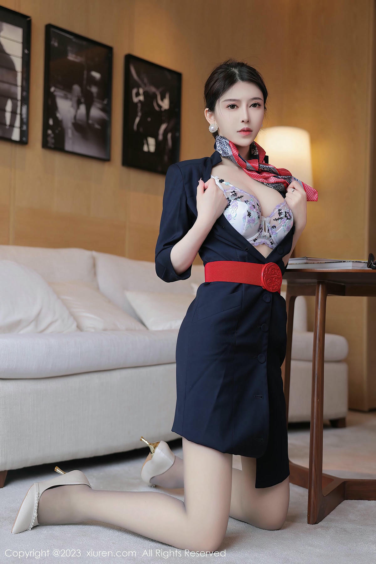 [XiuRen秀人网] No.6966 玉兔miki-lcoser