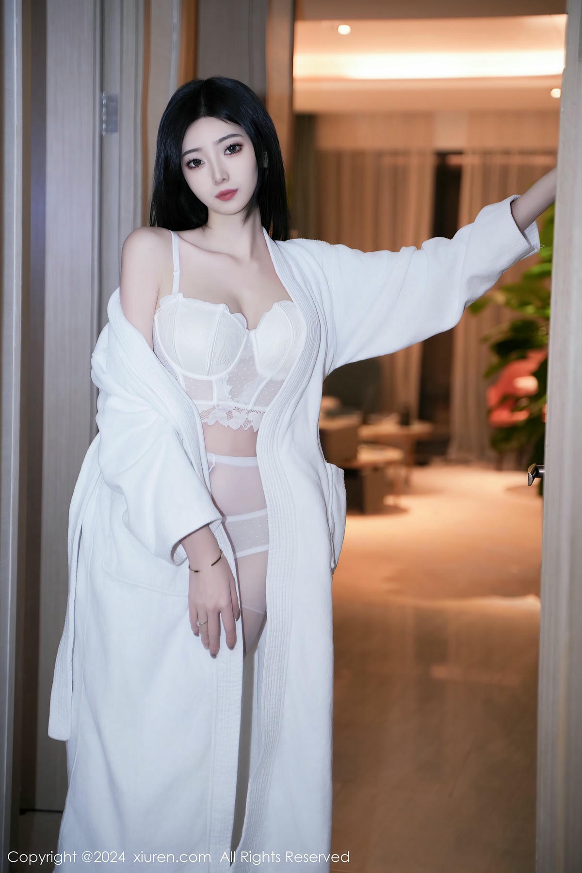 [XiuRen秀人网] No.7960 安琪Yee-lcoser