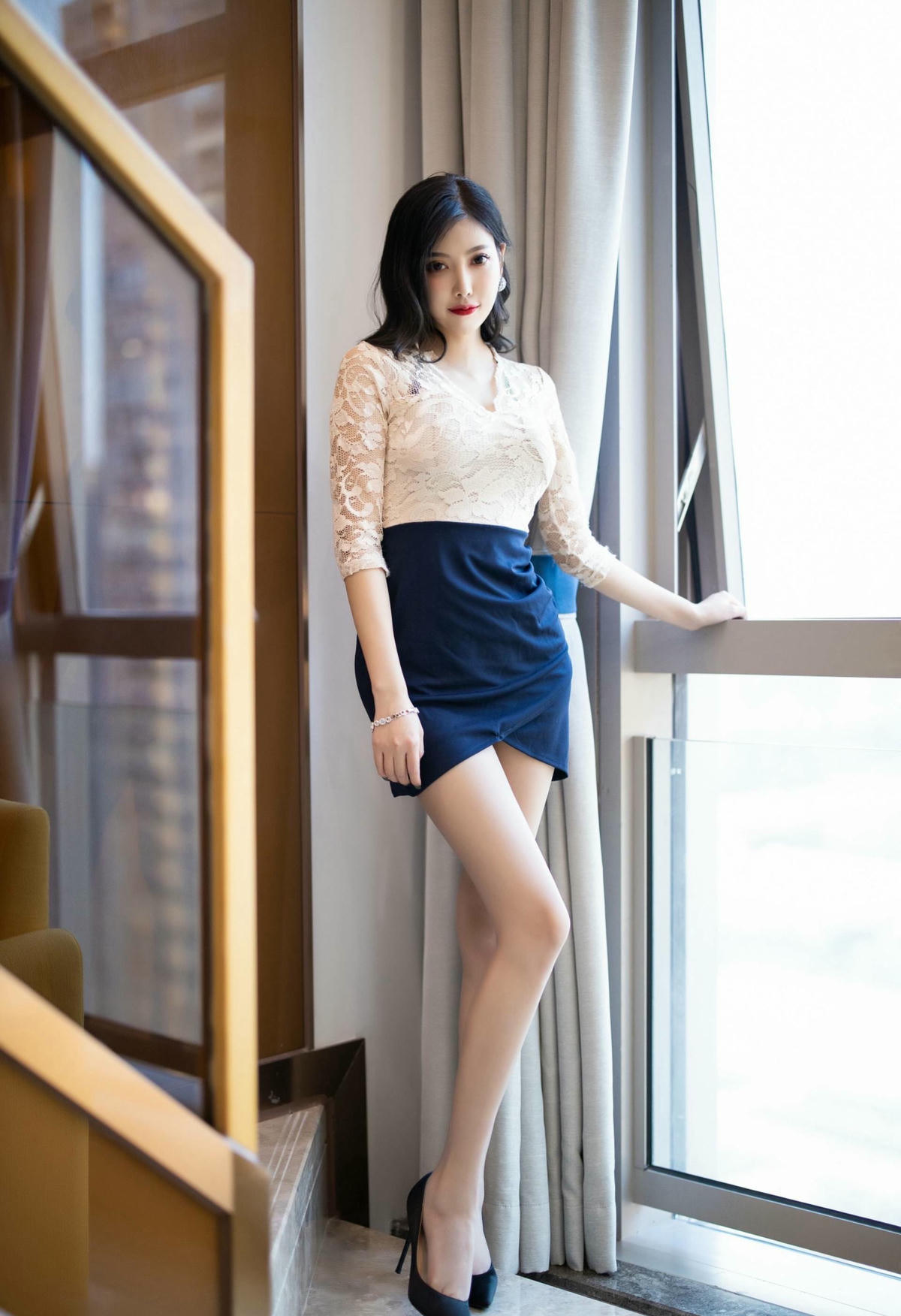 [XiuRen秀人网] No.1717 杨晨晨sugar-lcoser