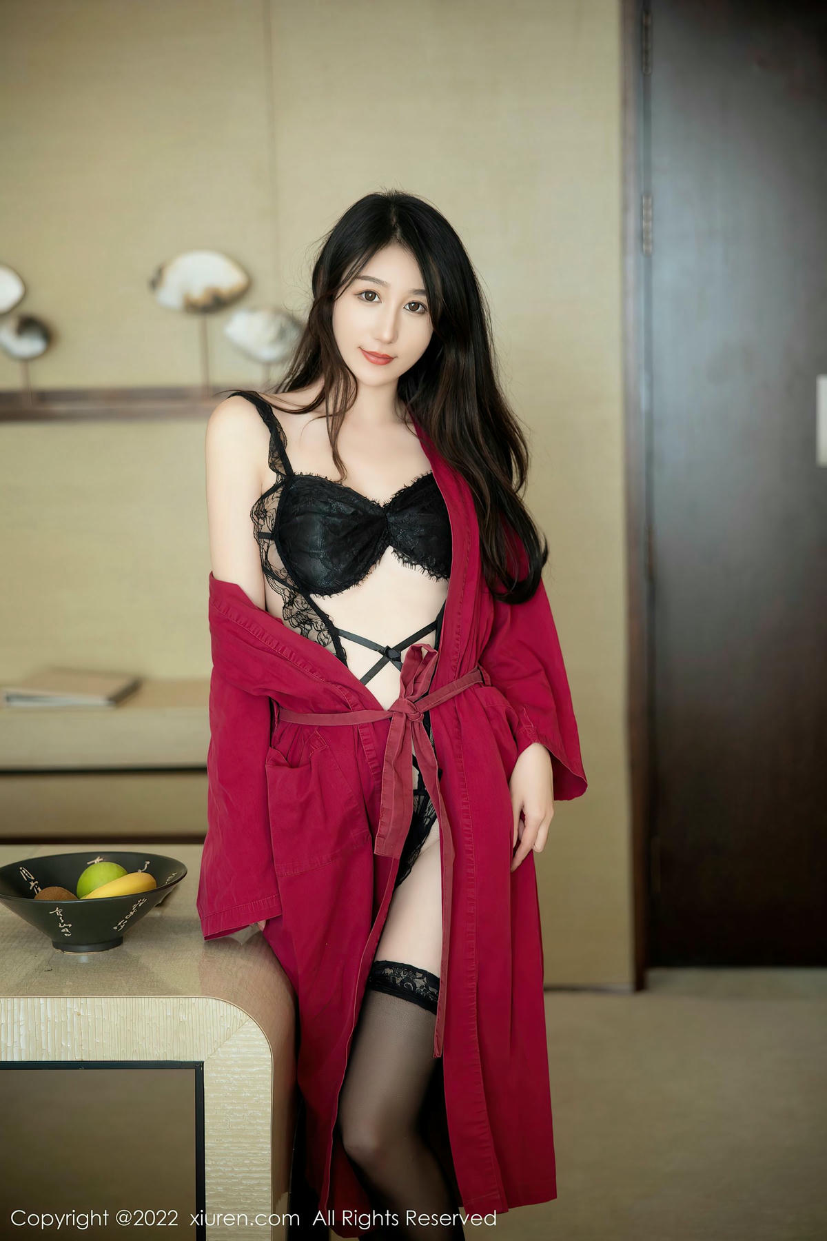 [XiuRen秀人网] No.5624 薇薇酱-lcoser