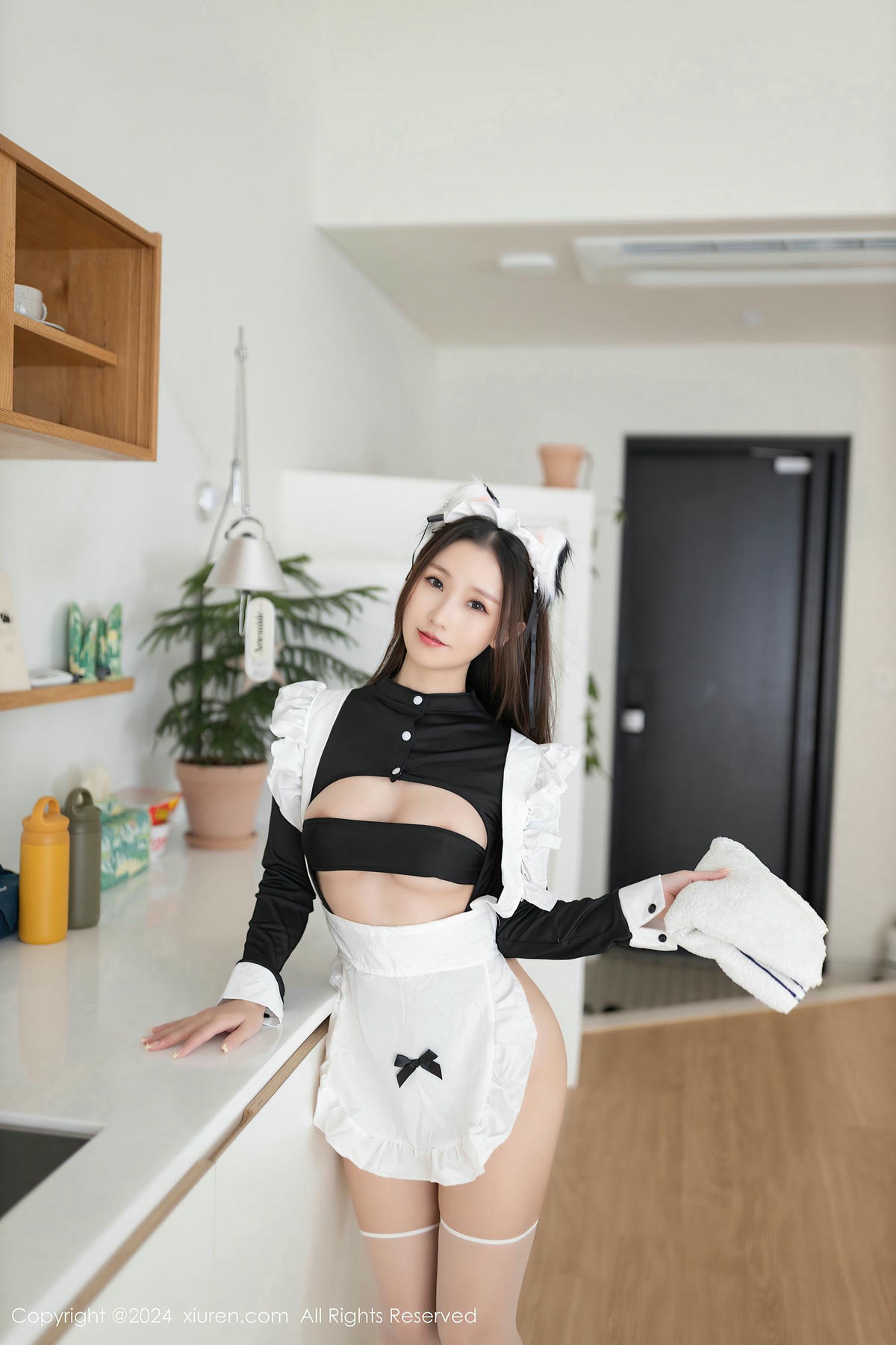 [XiuRen秀人网] No.9369 杏子Yada-lcoser