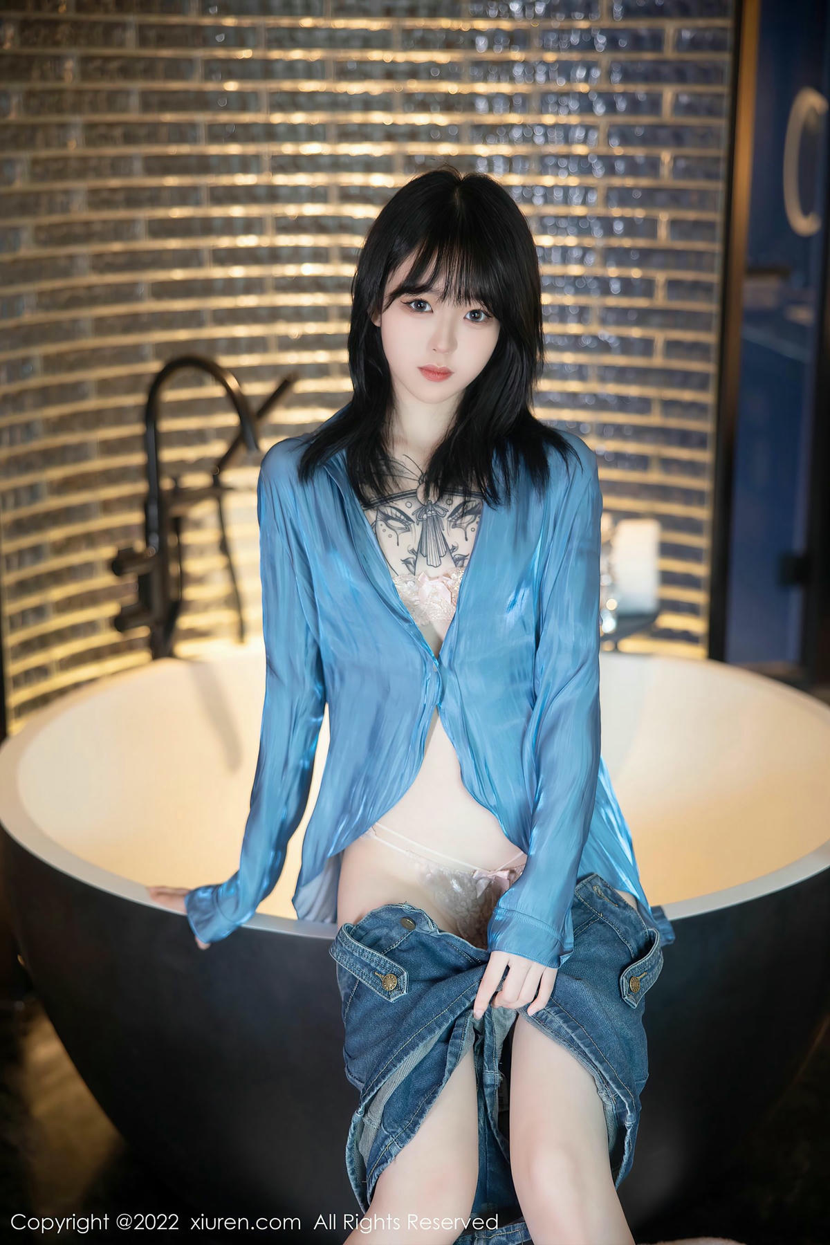 [XiuRen秀人网] No.5662 奶瓶-lcoser