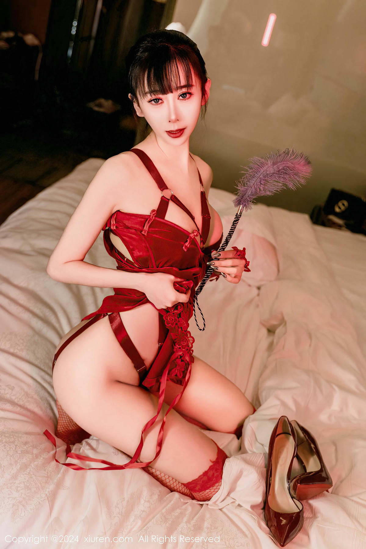 [XiuRen秀人网] No.8047 宝宝甜-lcoser