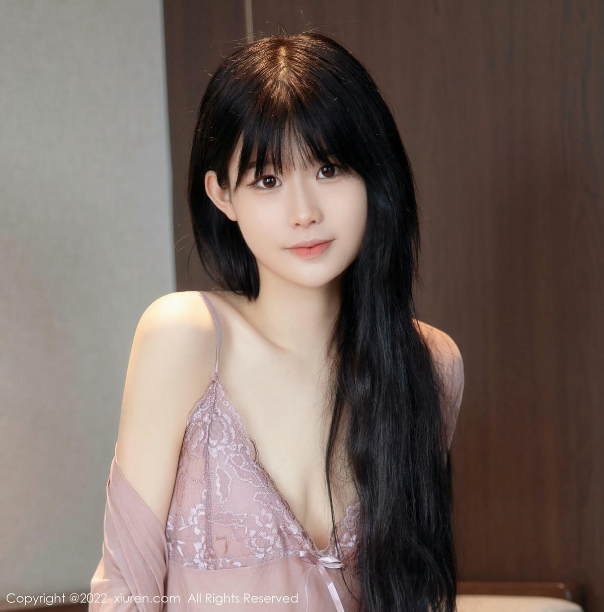 [XiuRen秀人网] No.5408 77qiqi-lcoser