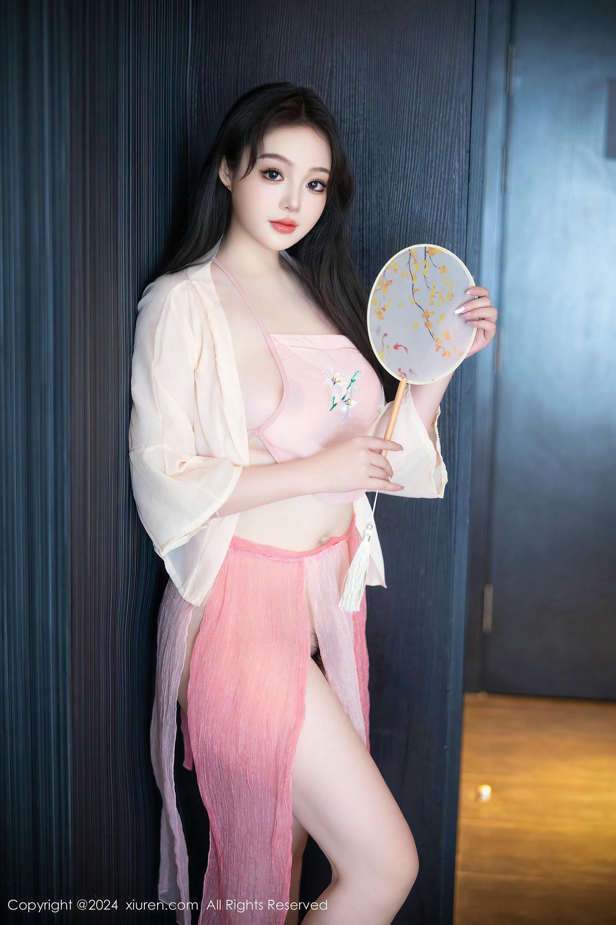 [XiuRen秀人网] No.9211 潘多拉哦-lcoser