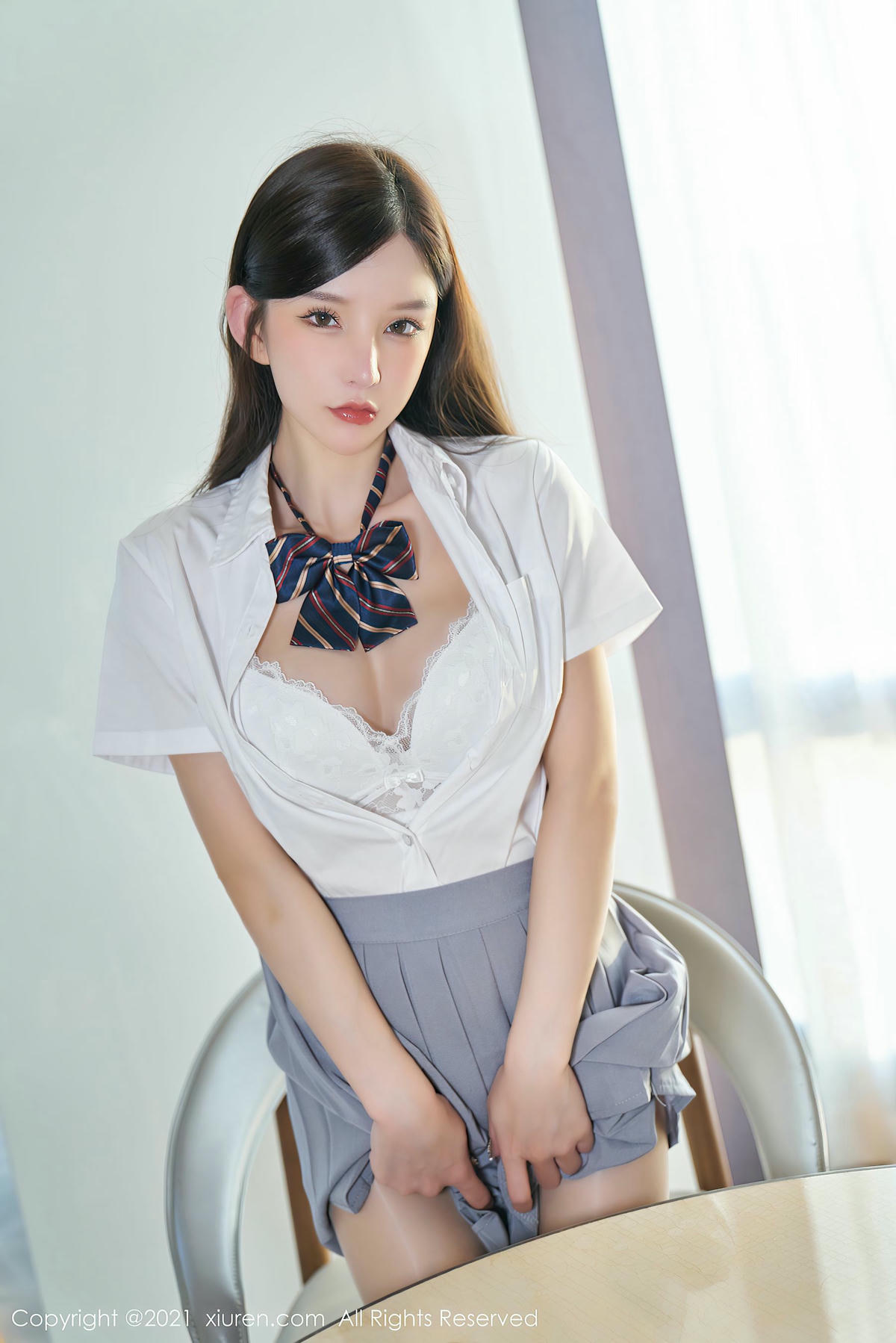 [XiuRen秀人网] No.4258 周于希Sandy-lcoser